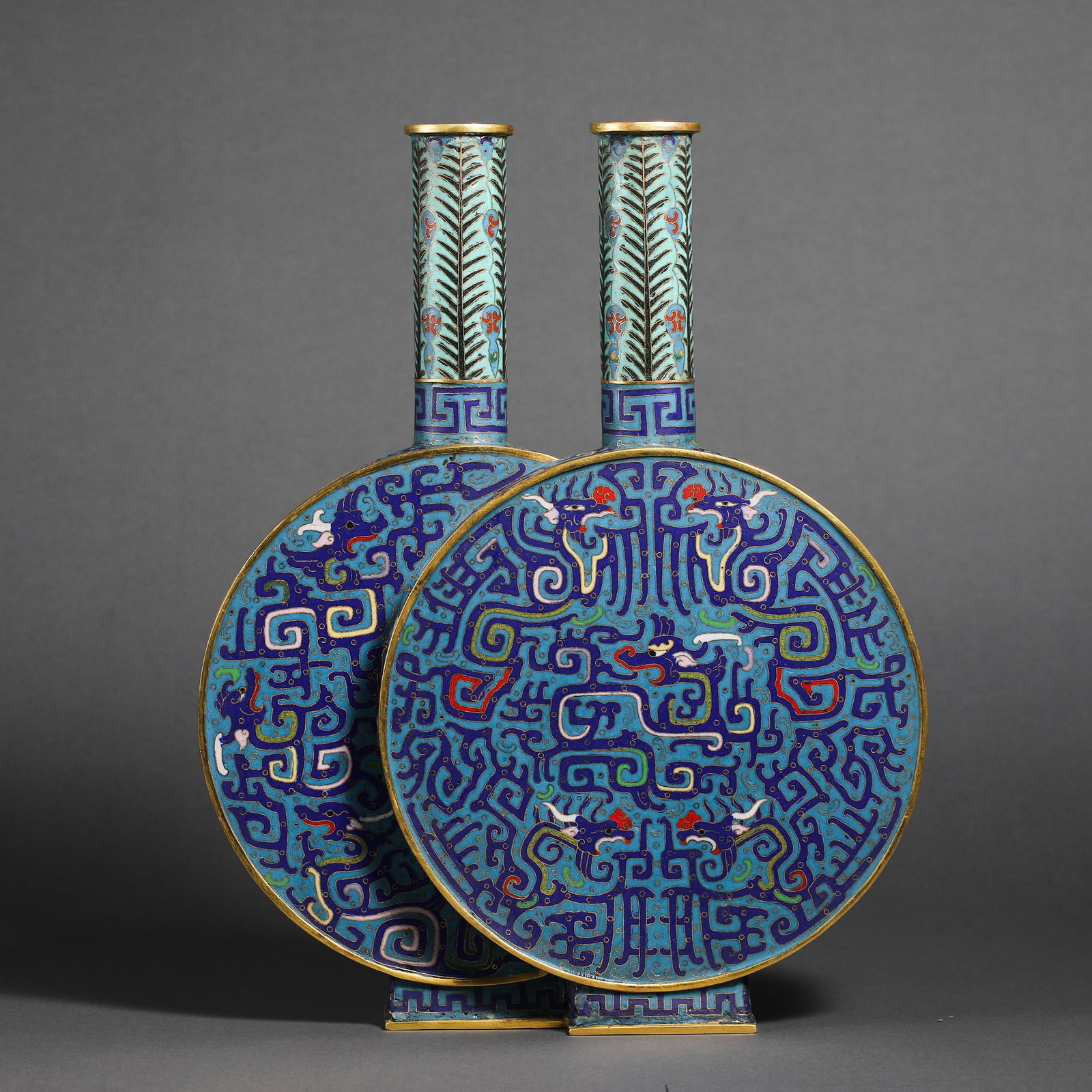 Qing Dynasty cloisonnÃ© enamel conjoined moon bottle (1 of 10)