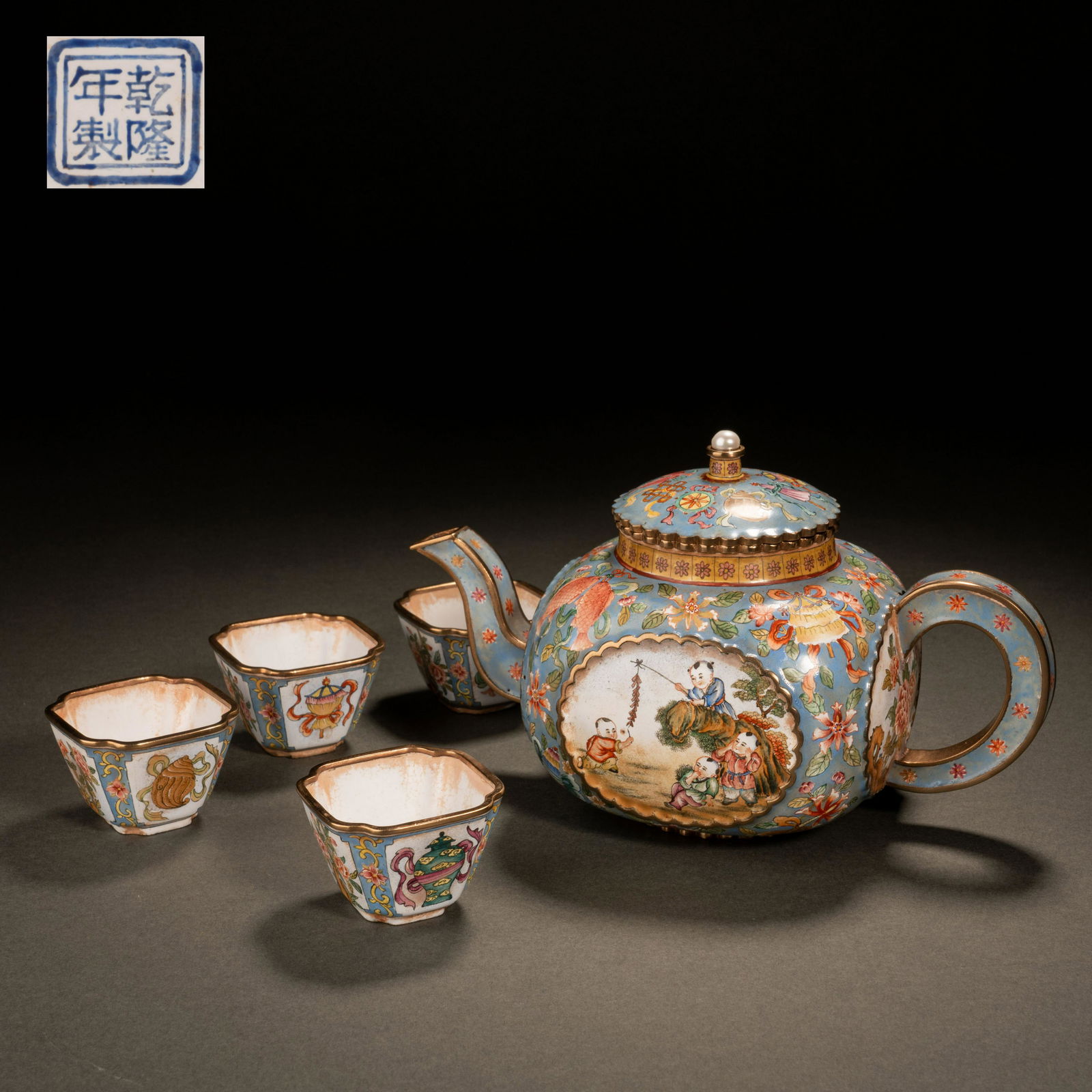 A set of bronze enamel pots and cups in Qing Dynasty (1 of 7)