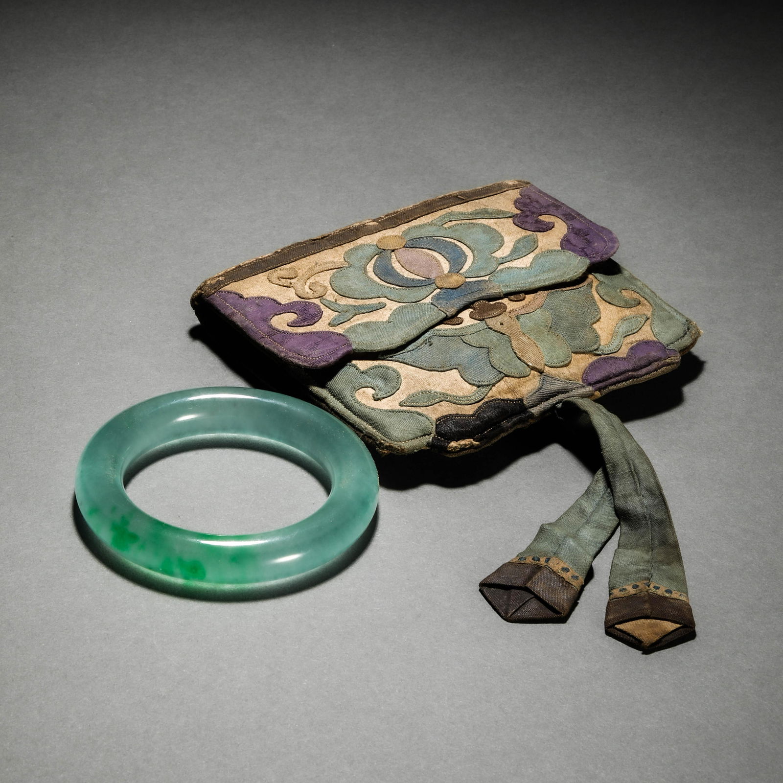 jewelry bracelet (1 of 7)