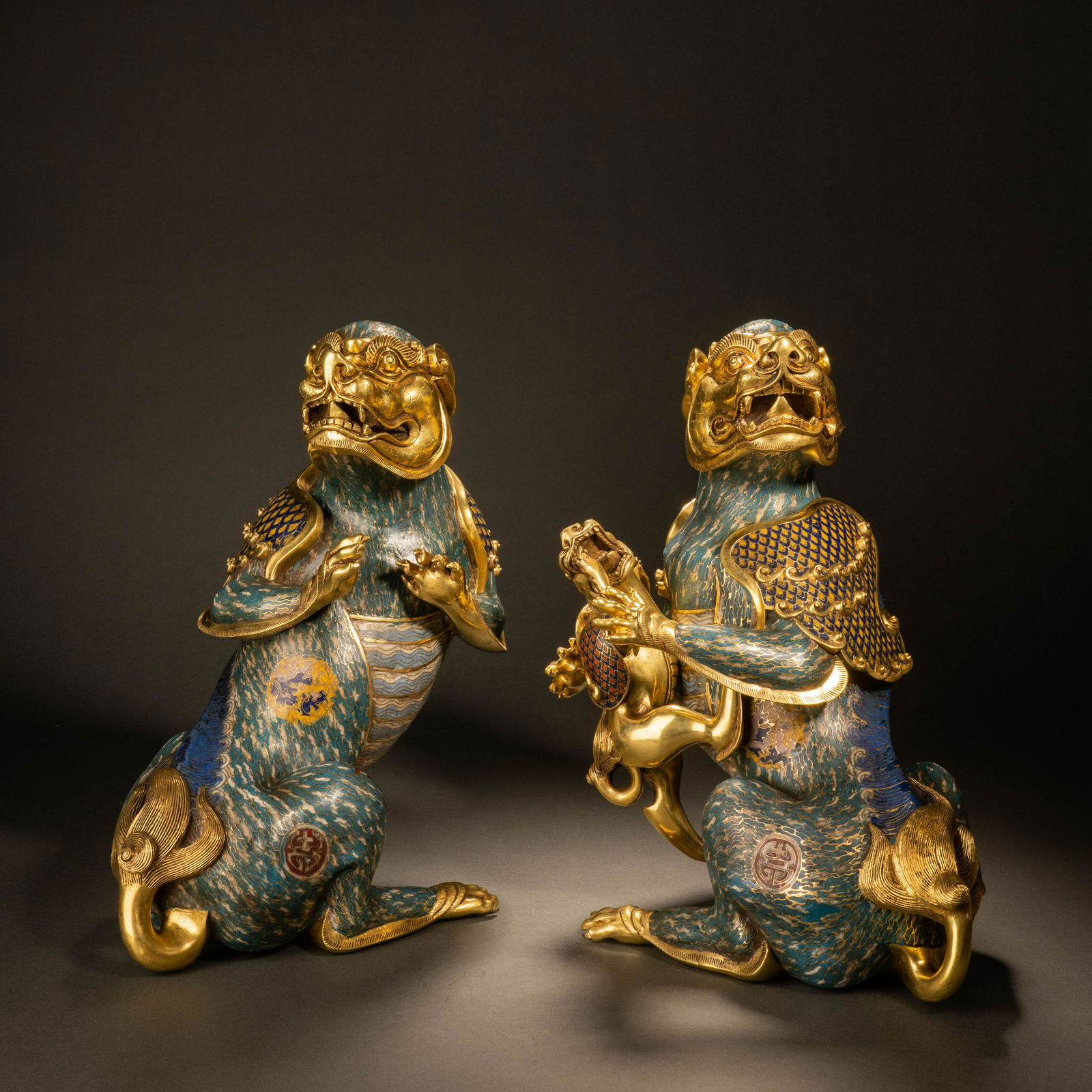 Qing Dynasty Cloisonne Enamel Animal Pattern Ornament (1 of 9)