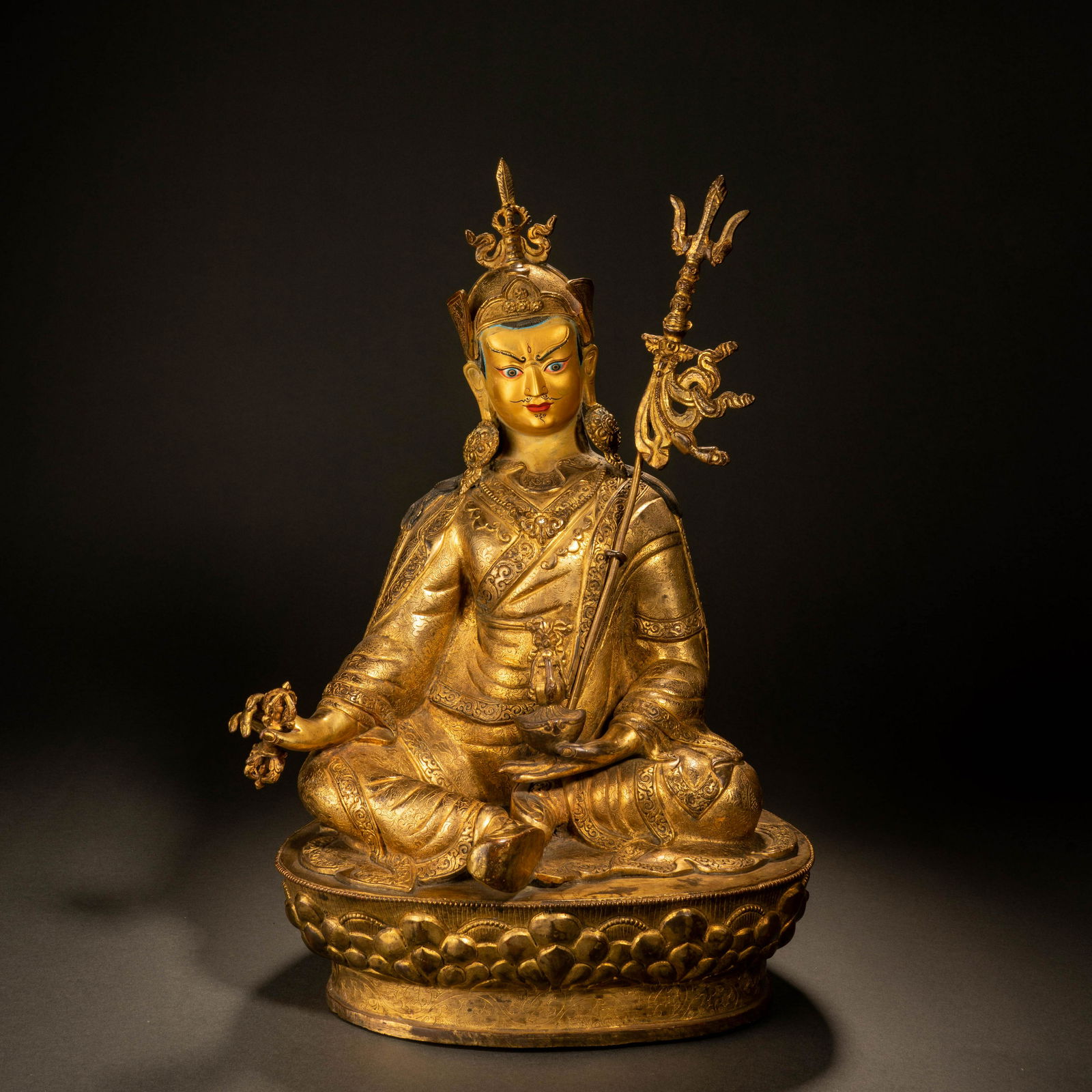 A gilt bronze seated statue of Guru Rinpoche in Qing Dynasty (1 of 11)