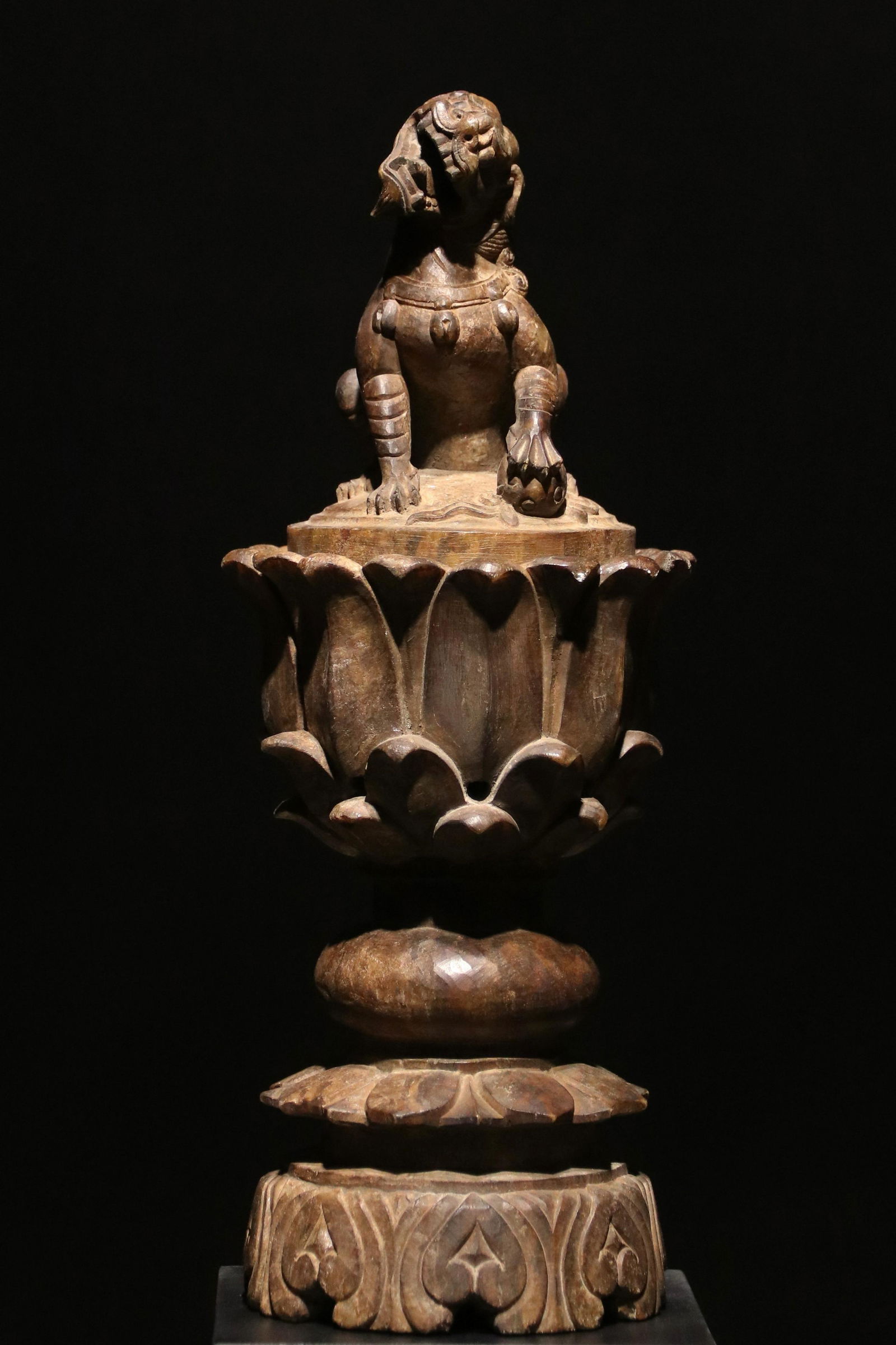 Tang Dynasty leopard porphyry aromatherapy (1 of 8)