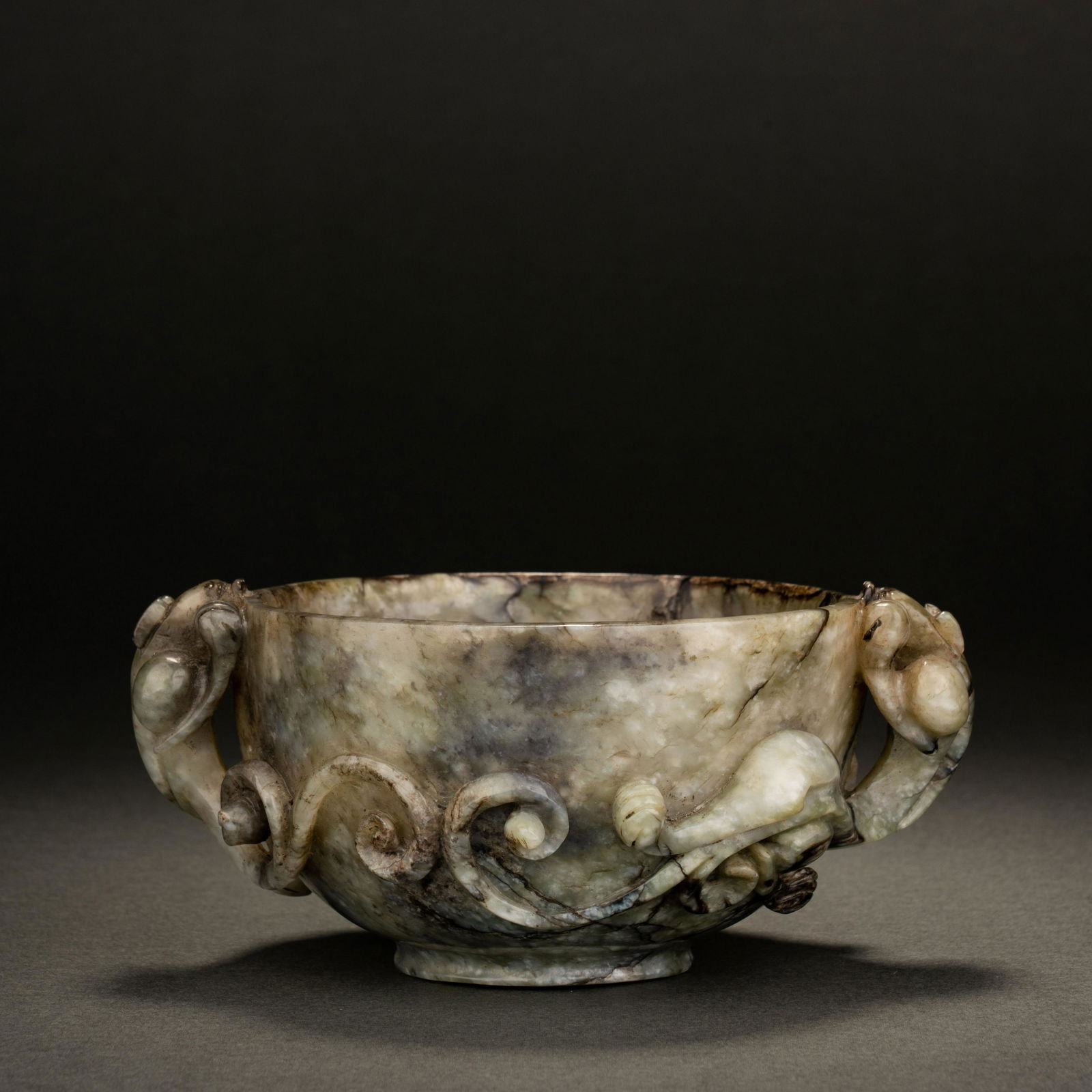 Qing Hetian jade beast ear cup (1 of 10)