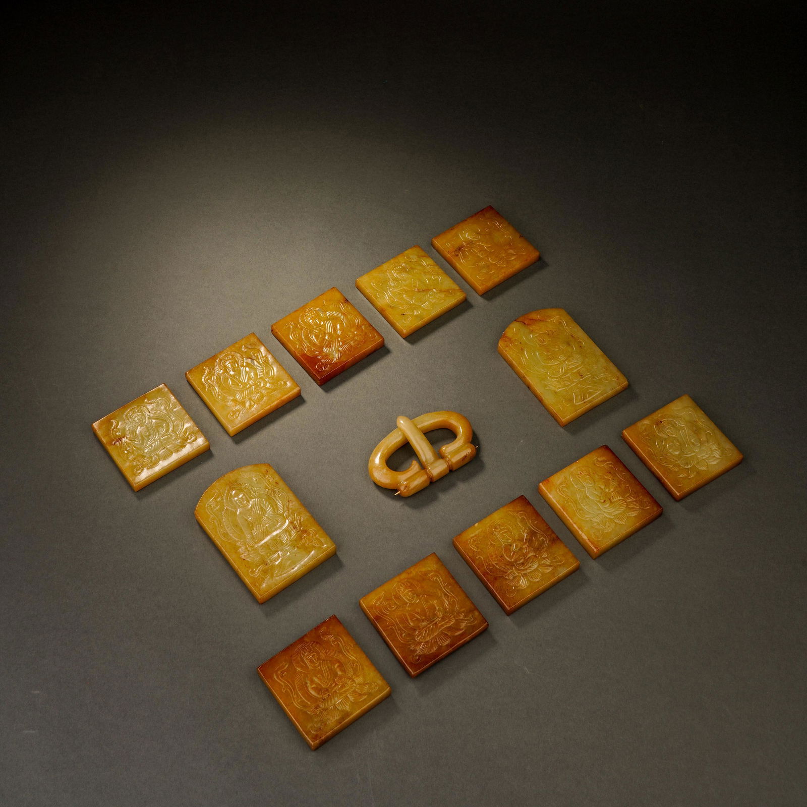 Tang Hetian jade carving Buddha statue with plate (1 of 8)