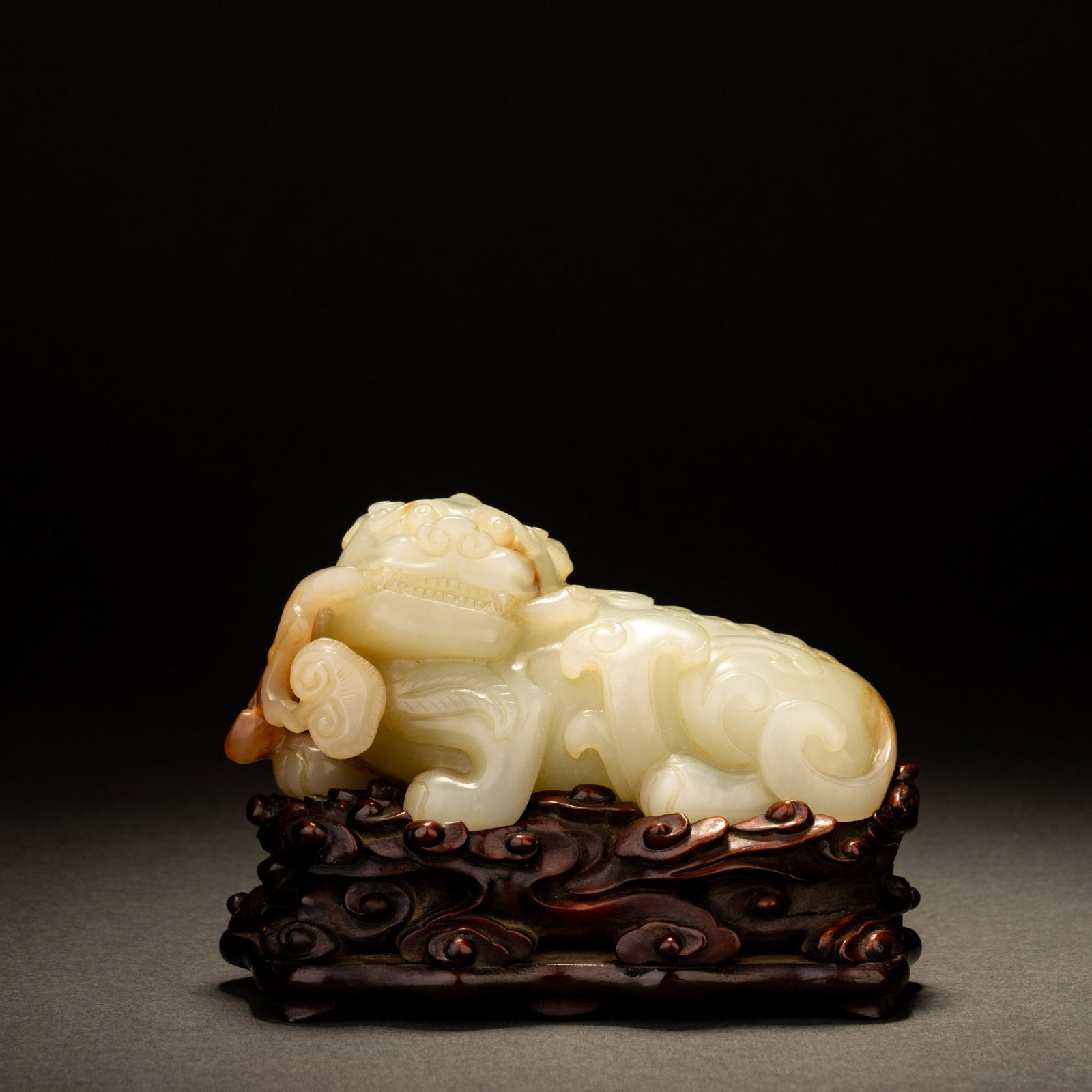 Qing Dynasty Hetian Jade Animal Ornament (1 of 9)