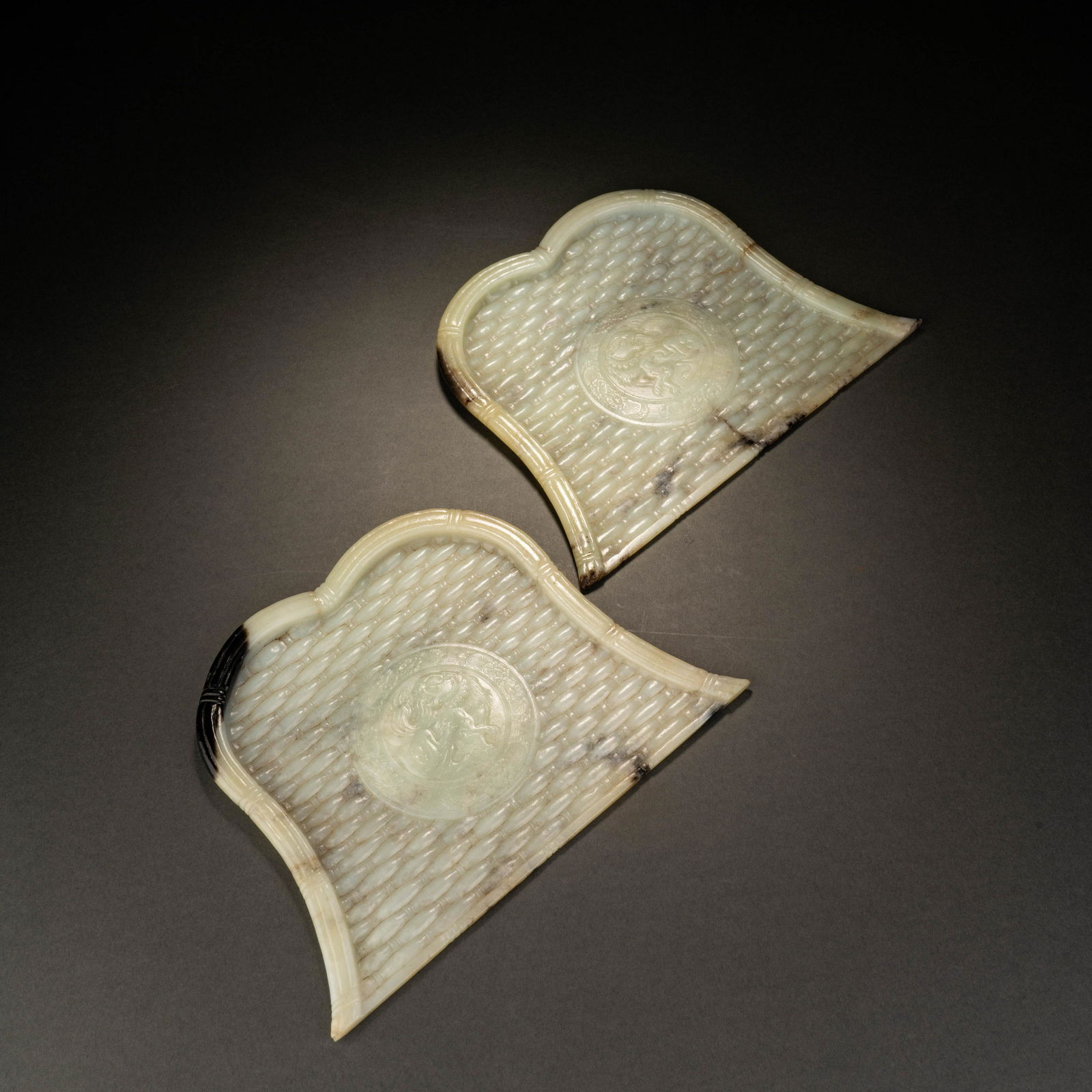 Han and Hetian jade animal pattern utensils (1 of 12)