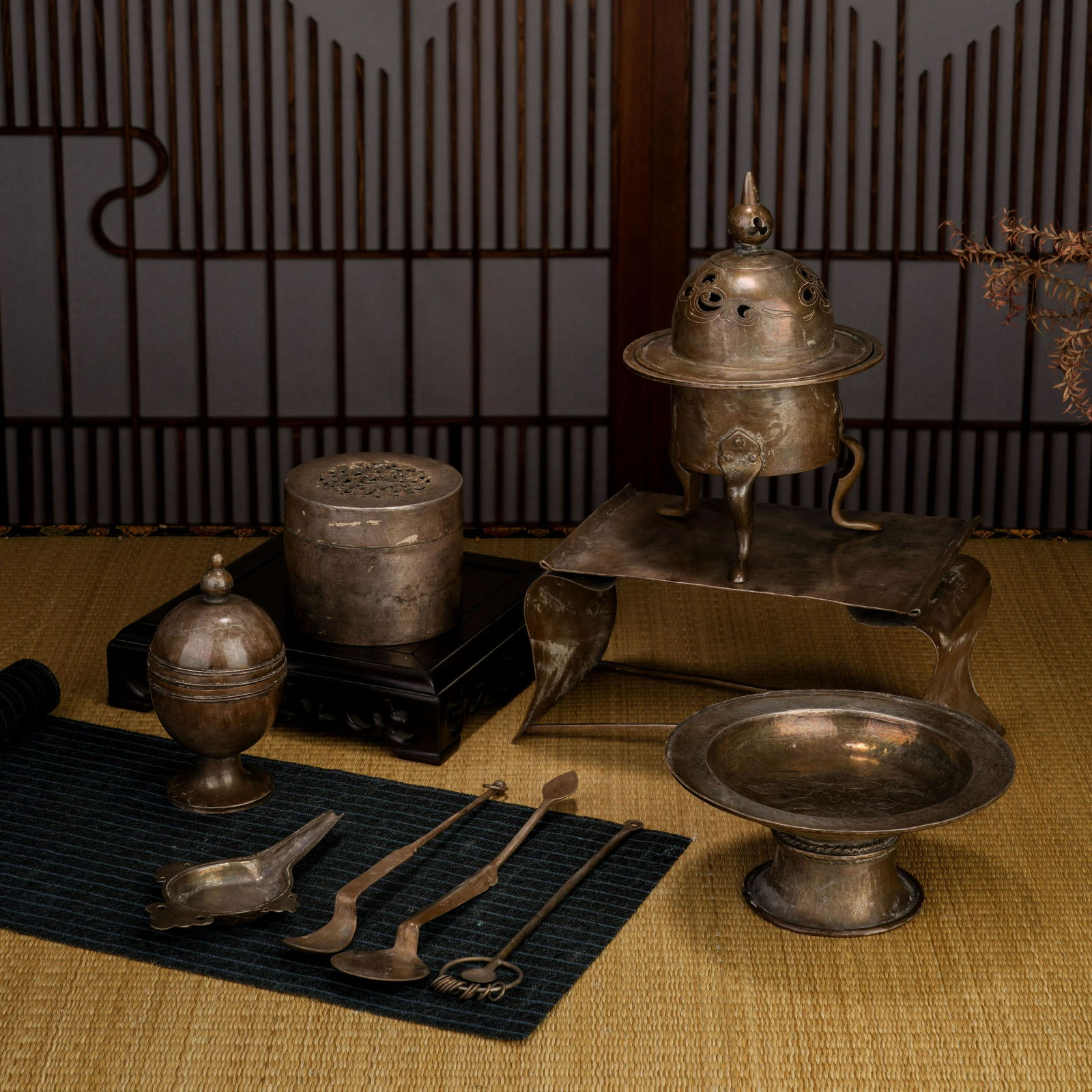 A set of silver incense utensils in Song Dynasty (1 of 12)