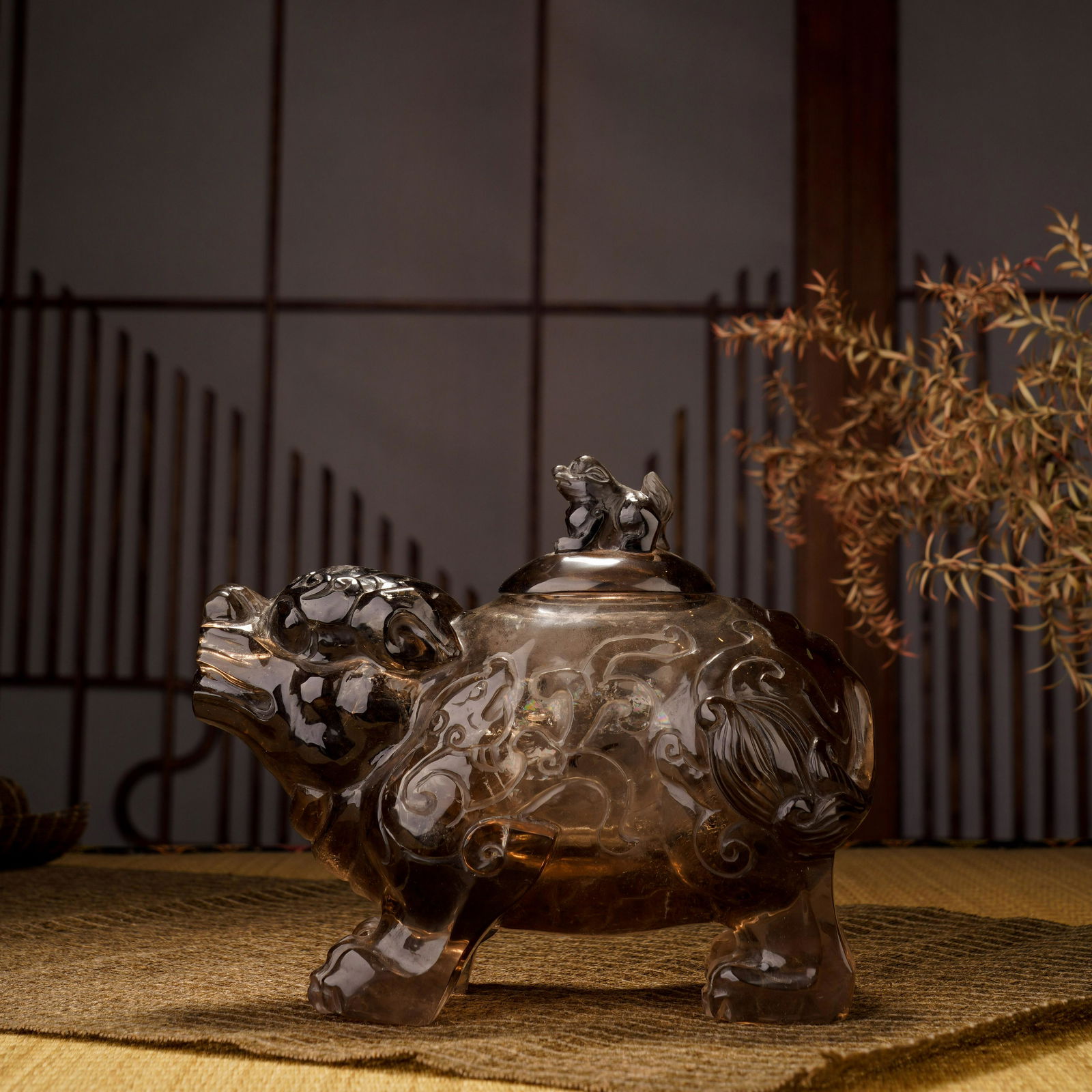 Qing Dynasty Crystal Animal Pattern Aromatherapy (1 of 9)