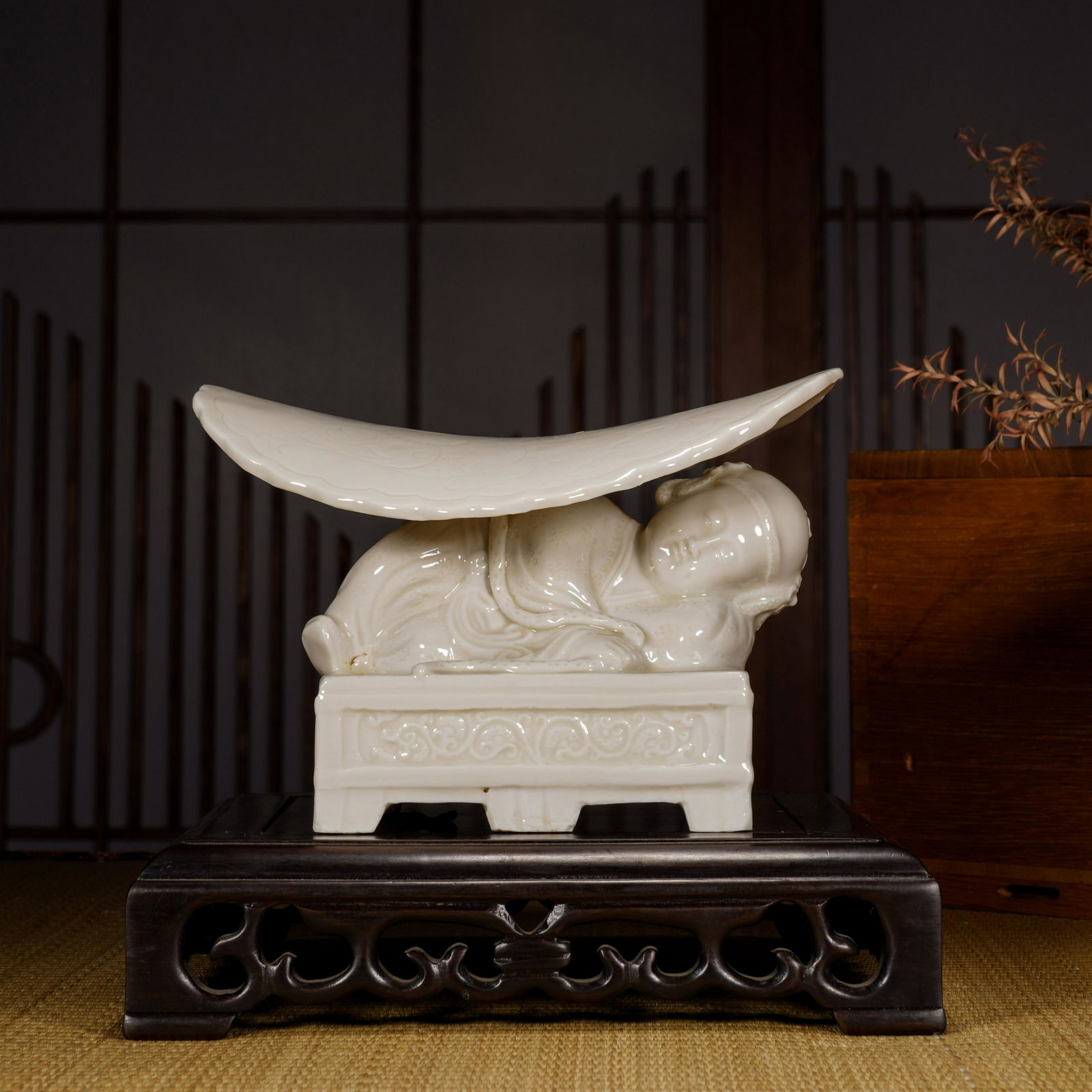 Song Dynasty Dingyao Children's Pillow (1 of 9)