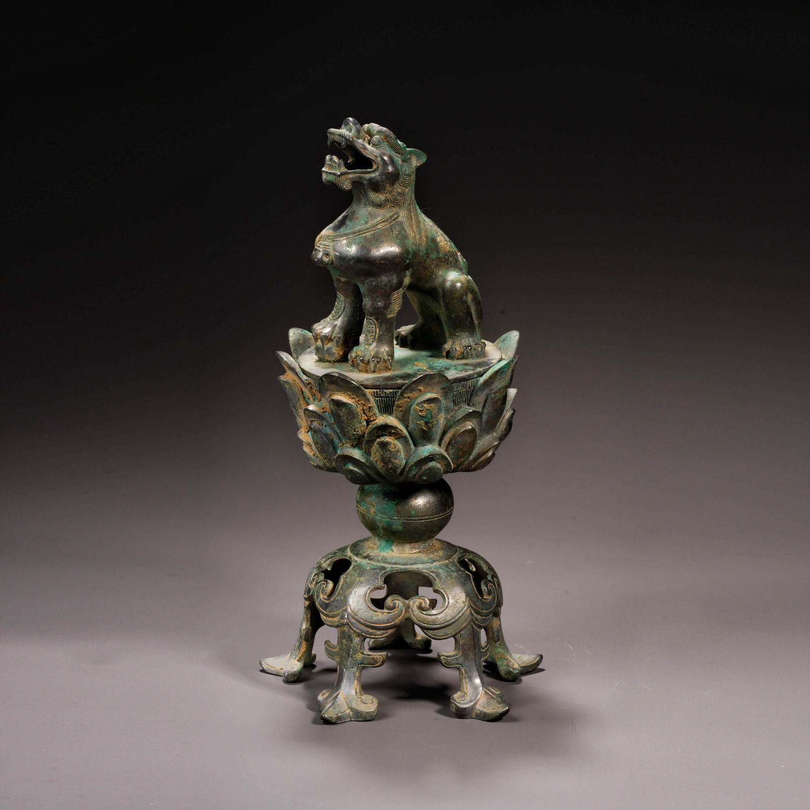 Pre-Ming Dynasty lion button bronze fumigation (1 of 9)