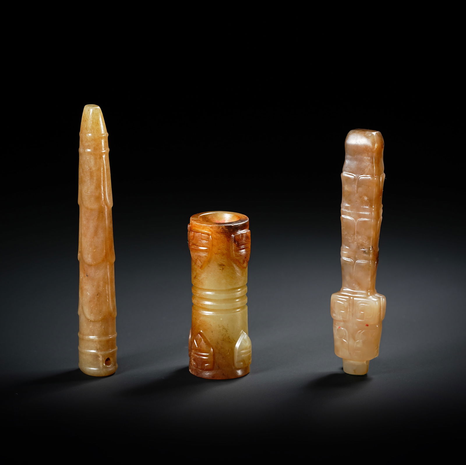 A group of jade ornaments before the Ming Dynasty (1 of 6)