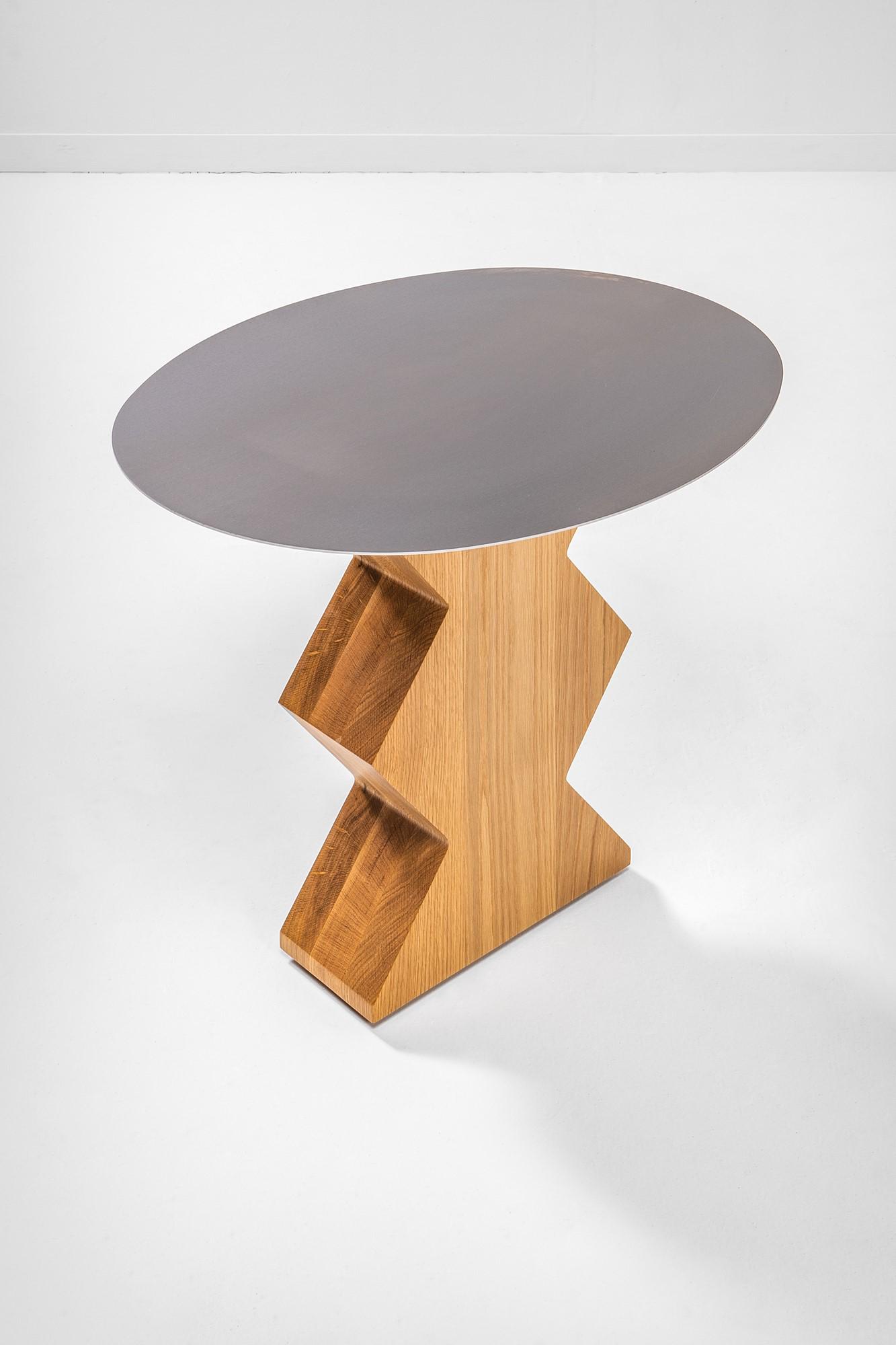 Tavolino mod. Acuto, omaggio a Constantin Brancusi, Dino Gavina (1 of 4)