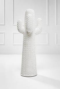 Cactus Bianco, Guido Drocco, Franco Mello: Cactus Bianco Poliuretano schiumato, verniciatura Guflac a base di lattice, inserti in ferro. Prod. Gufram, Edizione speciale 2007, n. 88/250. Certificato di garanzia Gufram. Sotto la base timbrato e