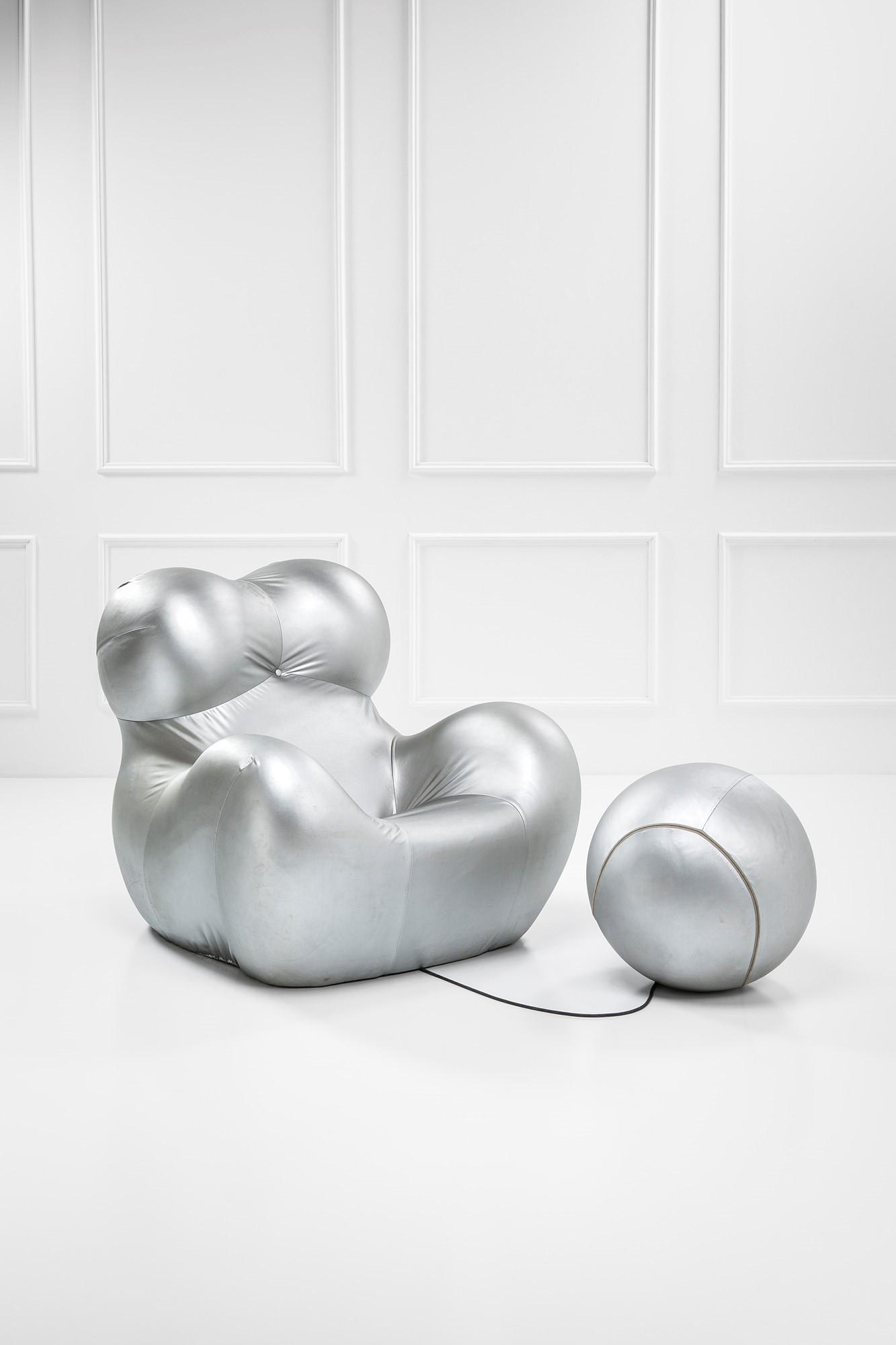 Gaetano Pesce, Seduta mod. UP 5 e seduta mod. UP 6 (1 of 4)