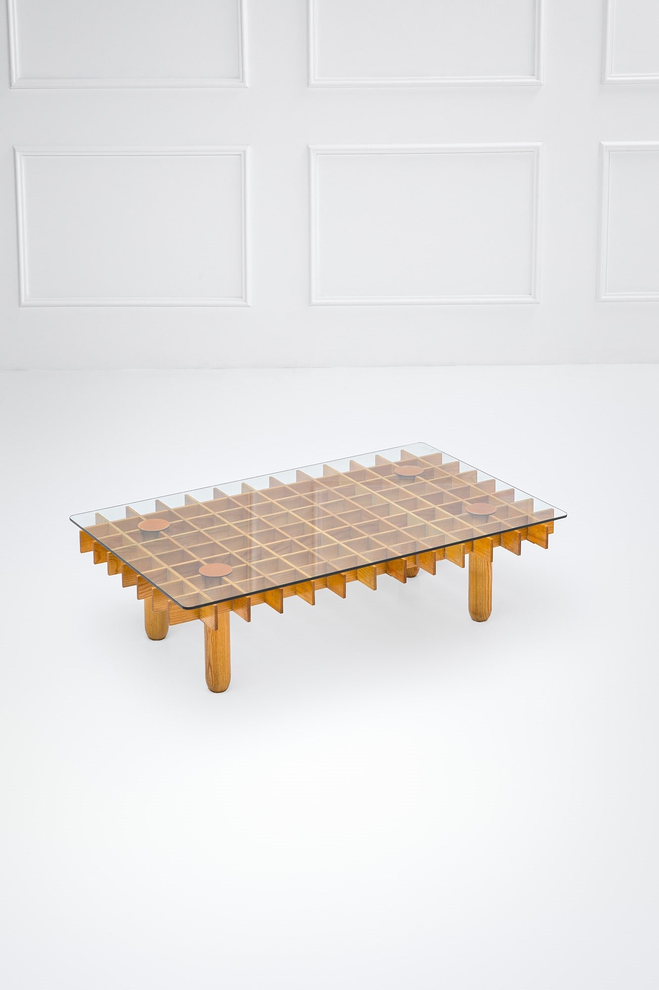 Gianfranco Frattini, Tavolo basso mod. Kyoto (1 of 3)