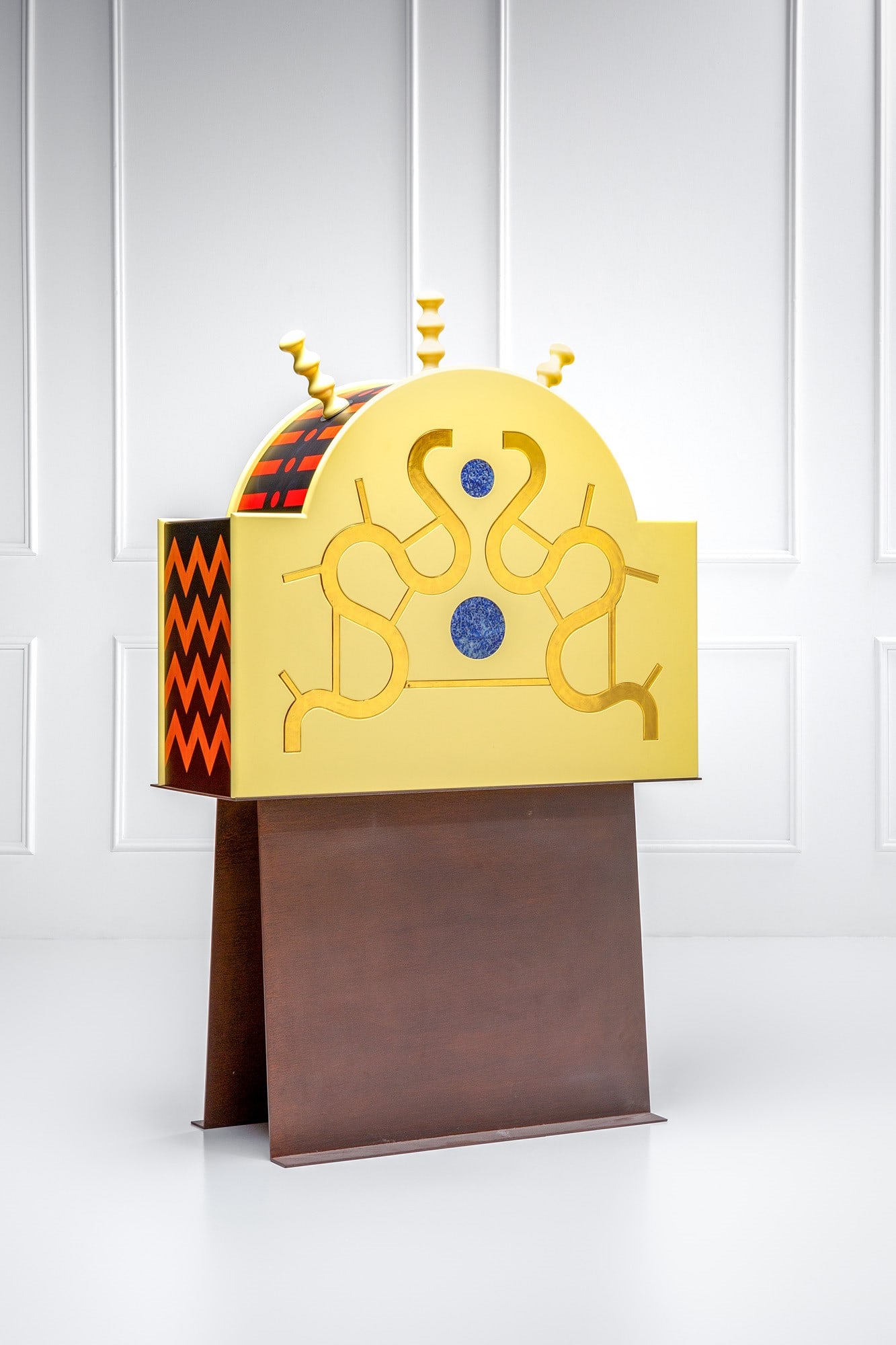 Alessandro Mendini, Mobile bar mod. Enigma (1 of 5)