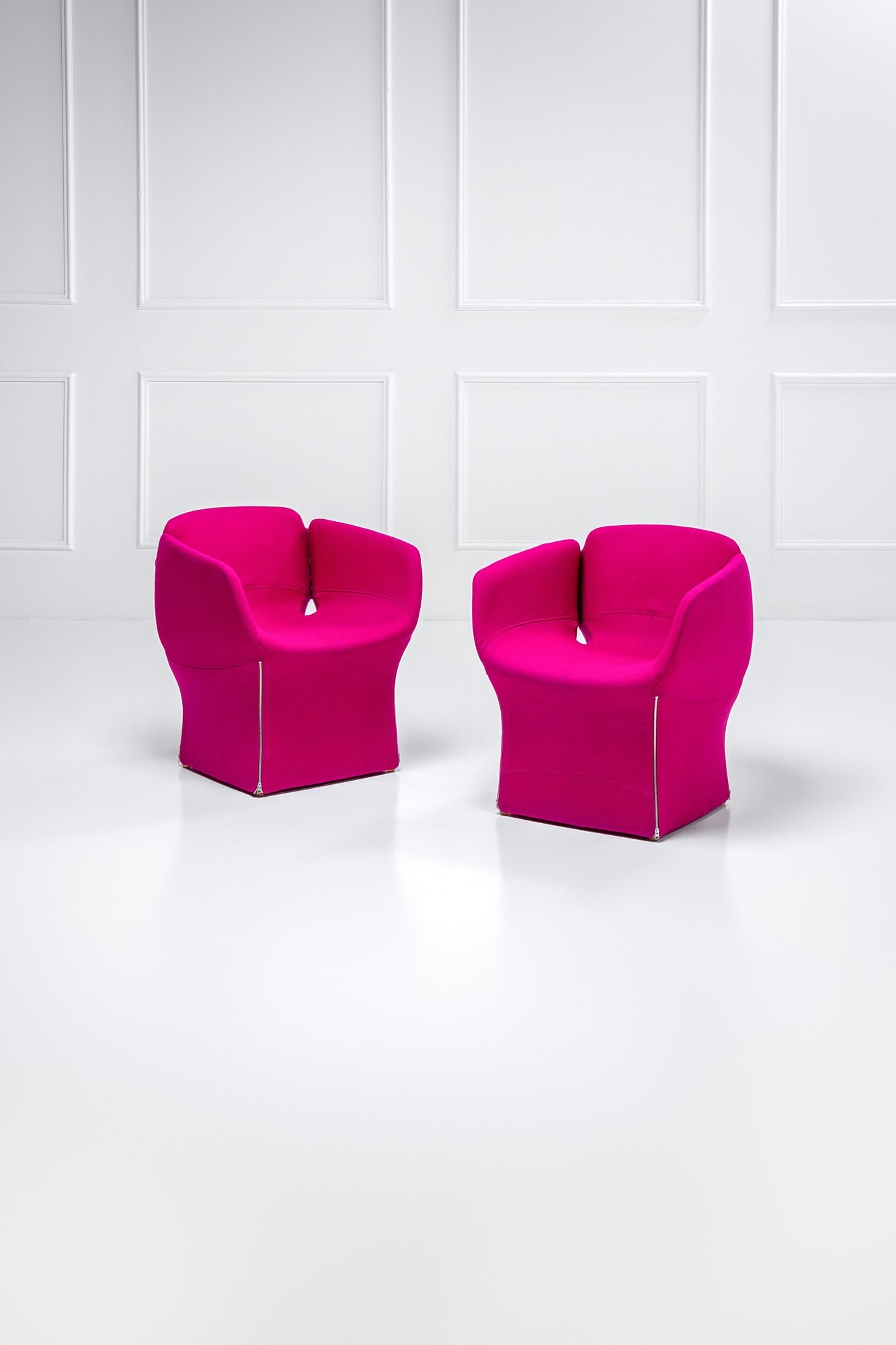 Patricia Urquiola, Due sedute mod. Bloomy (1 of 3)