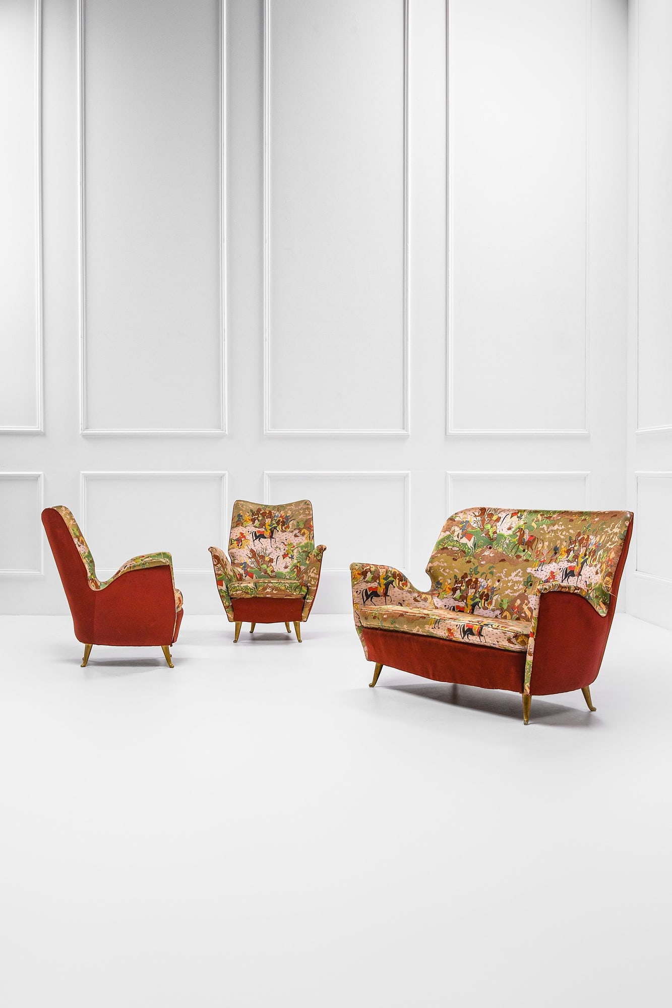 I.S.A. (attr.), Divano a due posti e due poltrone (1 of 5)