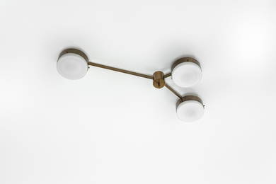 Angelo Lelii, Lampada da soffitto a tre luci