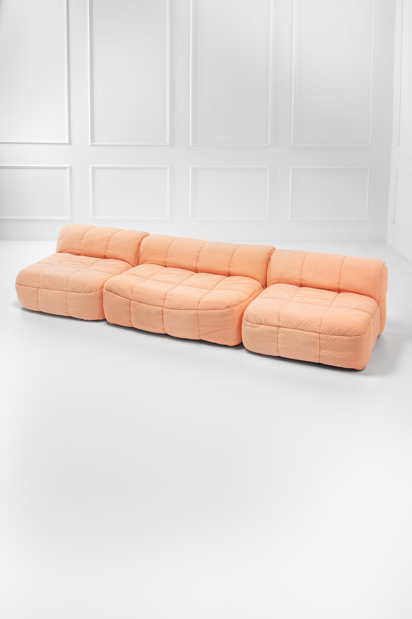 Cini Boeri, Sistema di sedute componibili della serie Strips (1 of 2)