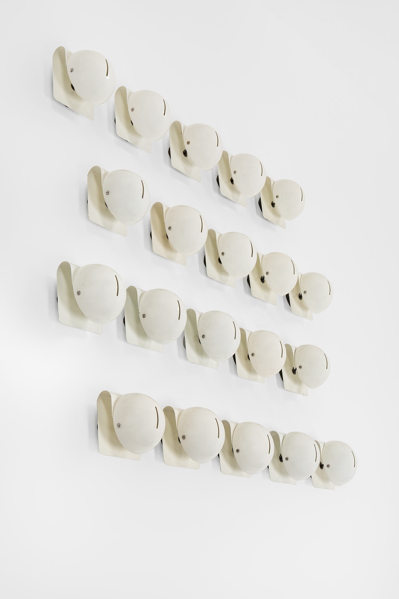 Giuseppe Cormio. Venti lampade da parete mod. Bugia (1 of 2)