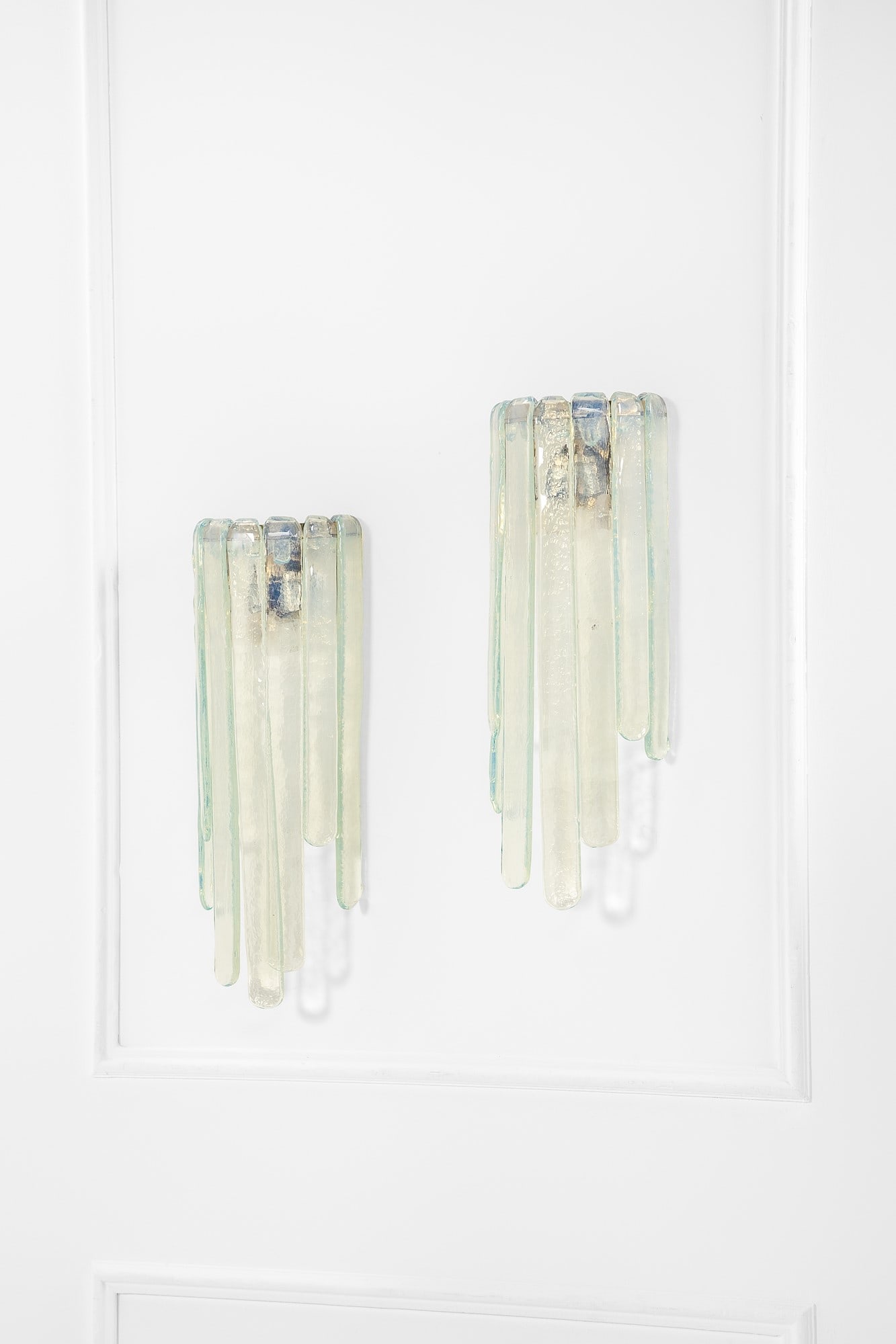 Carlo Nason. Due lampade da parete mod. LP243 (1 of 3)