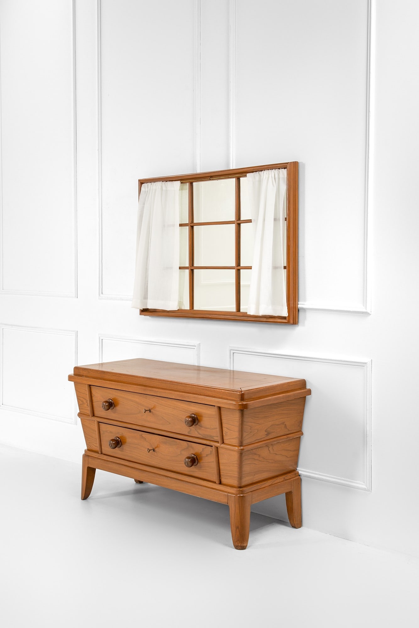 Francesco Boglione. Cassettiera con specchiera (1 of 5)