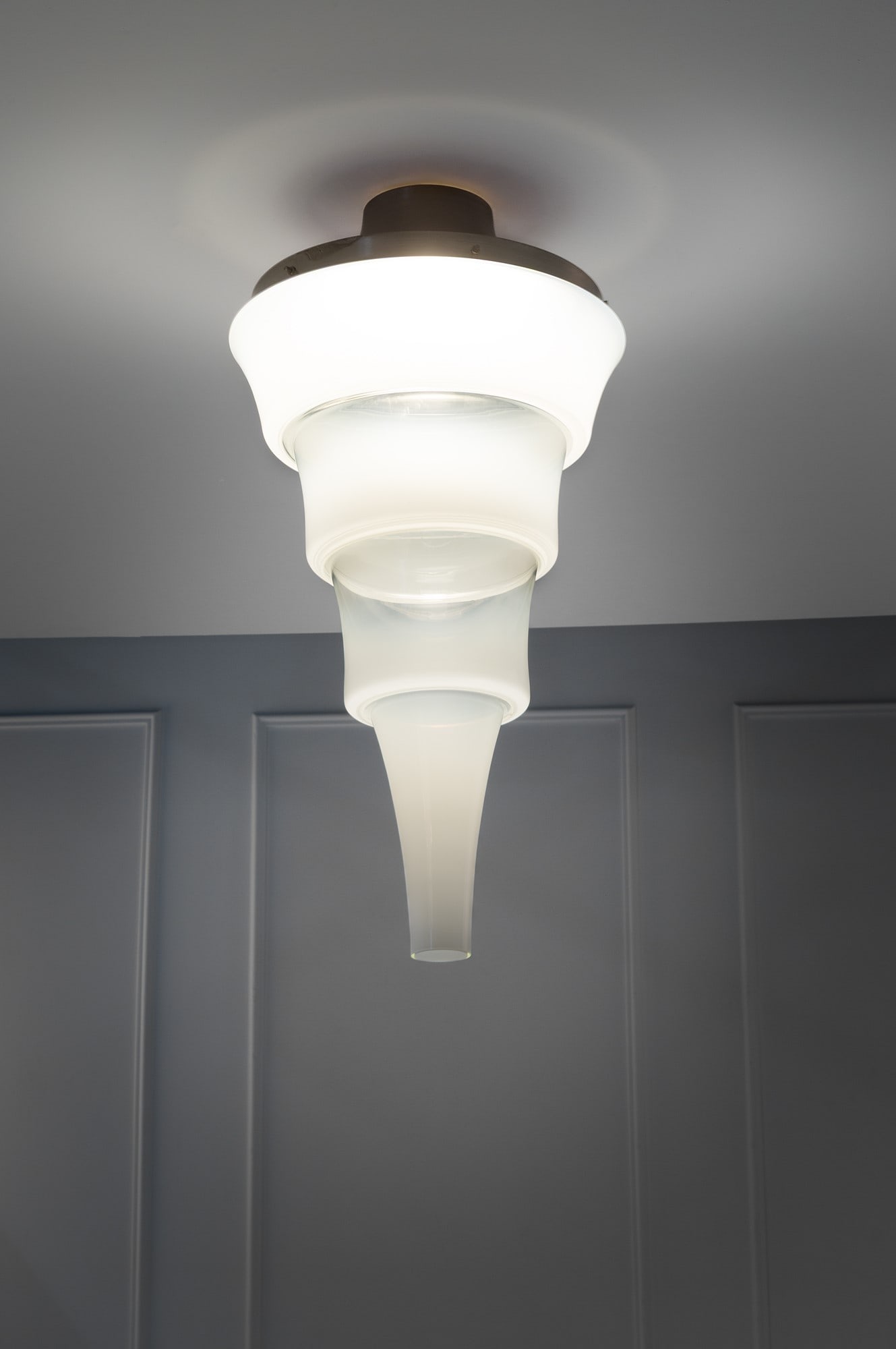 Angelo Mangiarotti. Lampadario (1 of 5)