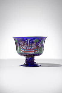 Angelo Barovier. Coppa nuziale detta Coppa Barovier: Coppa nuziale, detta anche Coppa BarovierVetro soffiato blu dipinto in oro e in policromia.Il modello riprende la coppa Barovier di Angelo Barovier conservata nel Museo del Vetro di Murano.Barovier &