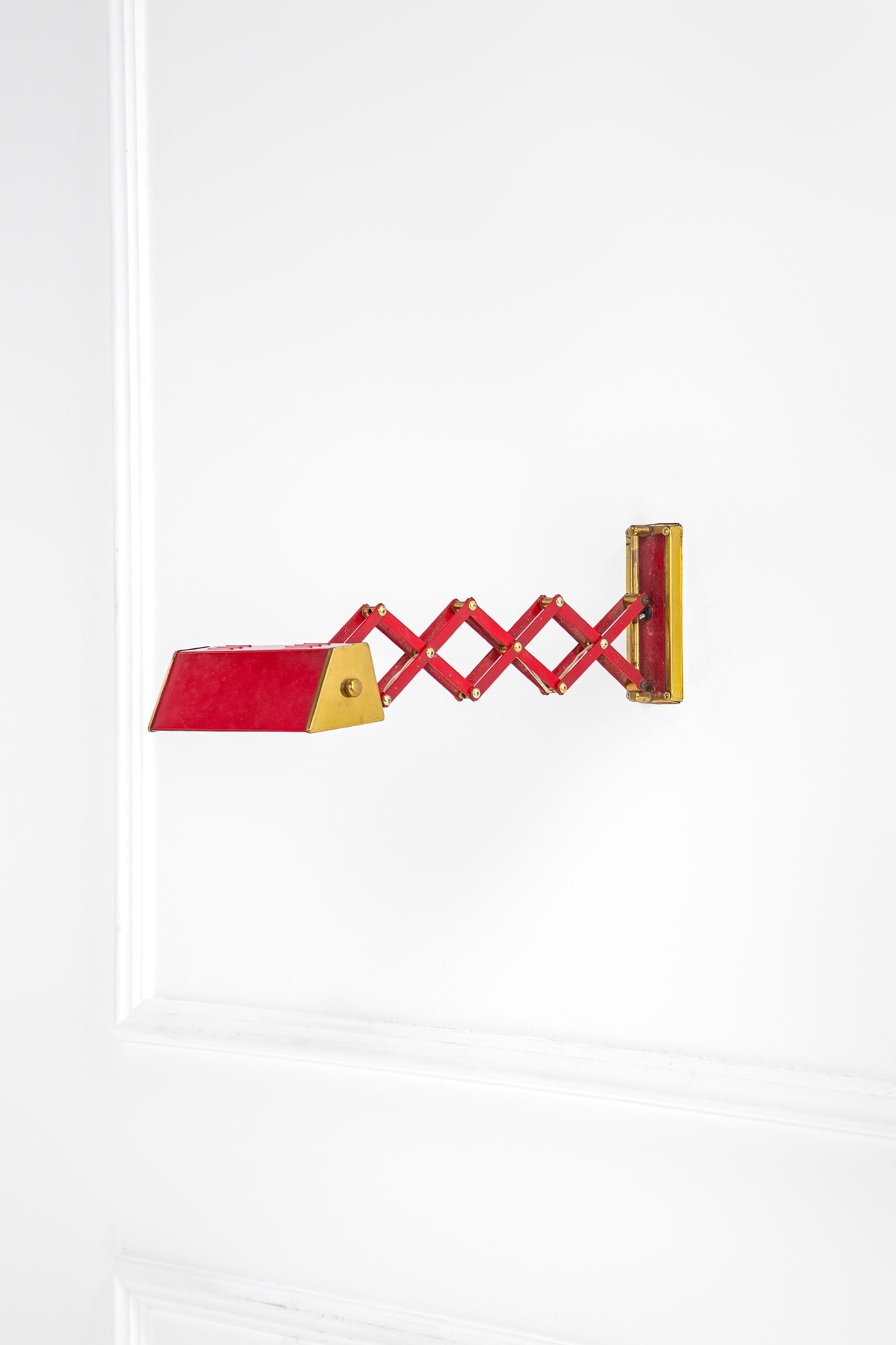 O-Luce (attr.). Lampada da parete estensibile (1 of 5)