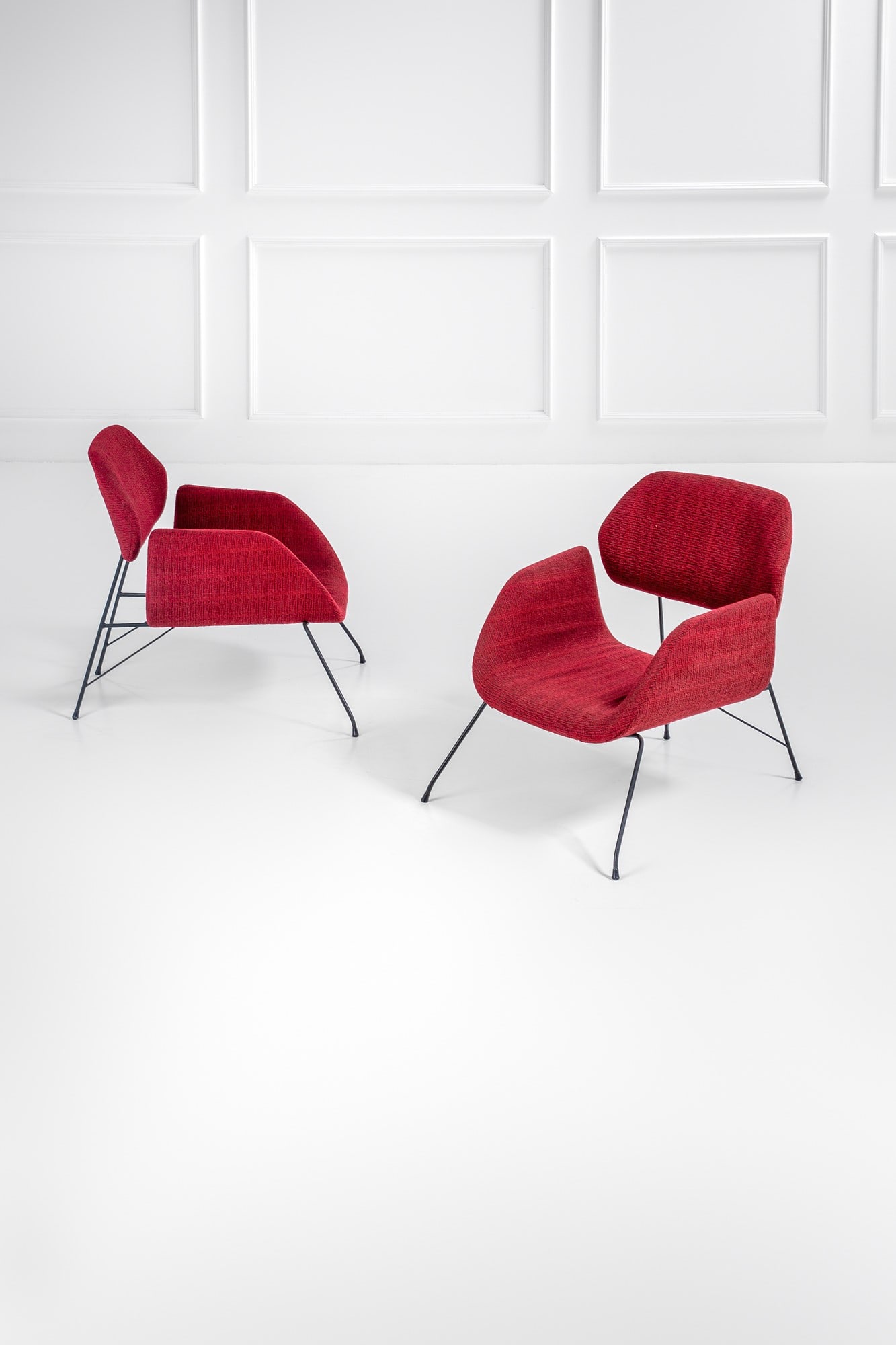 Carlo Hauner (attr.). Due sedute (1 of 4)