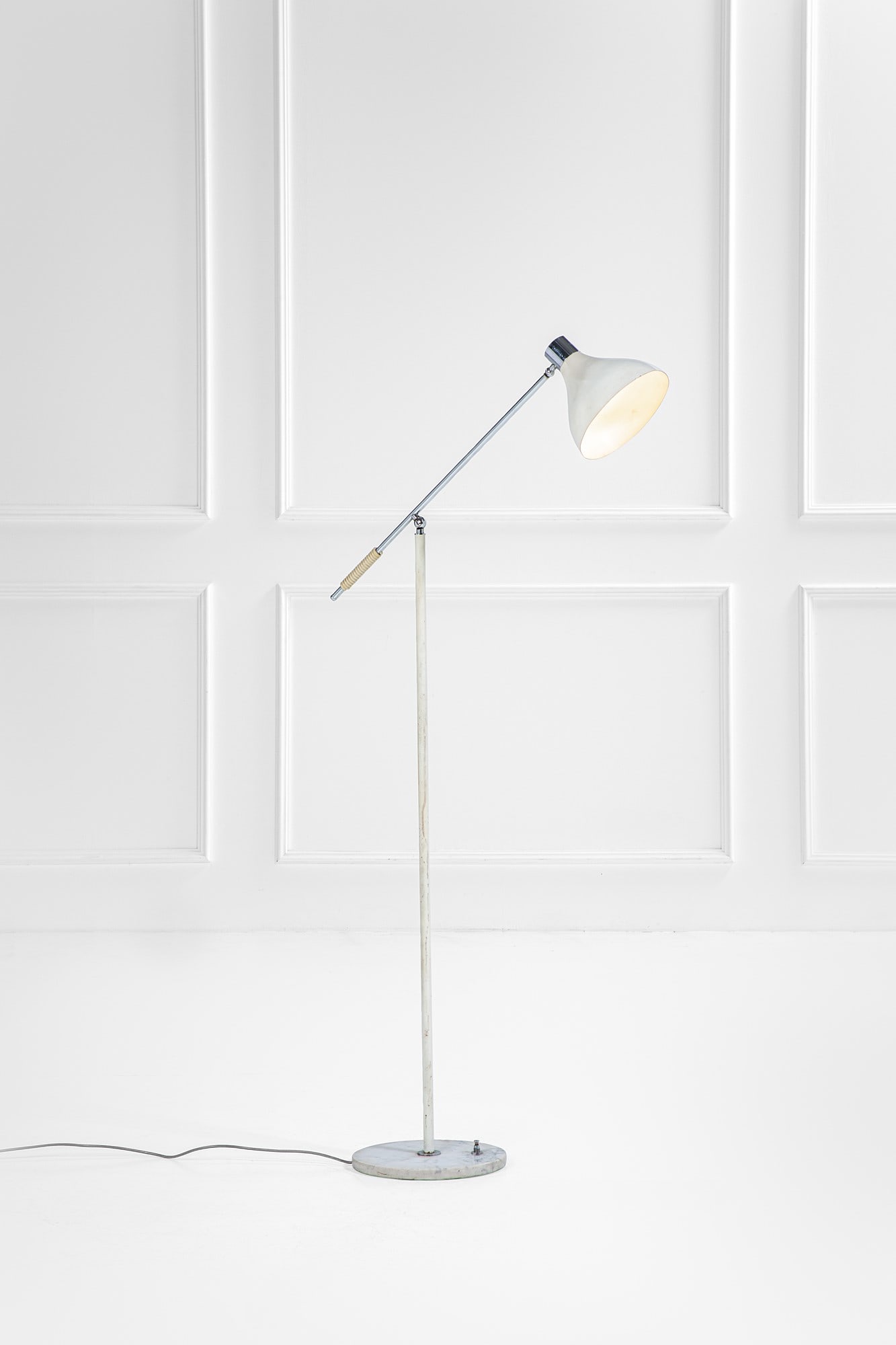 Stilux (attr.). Lampada da terra (1 of 4)