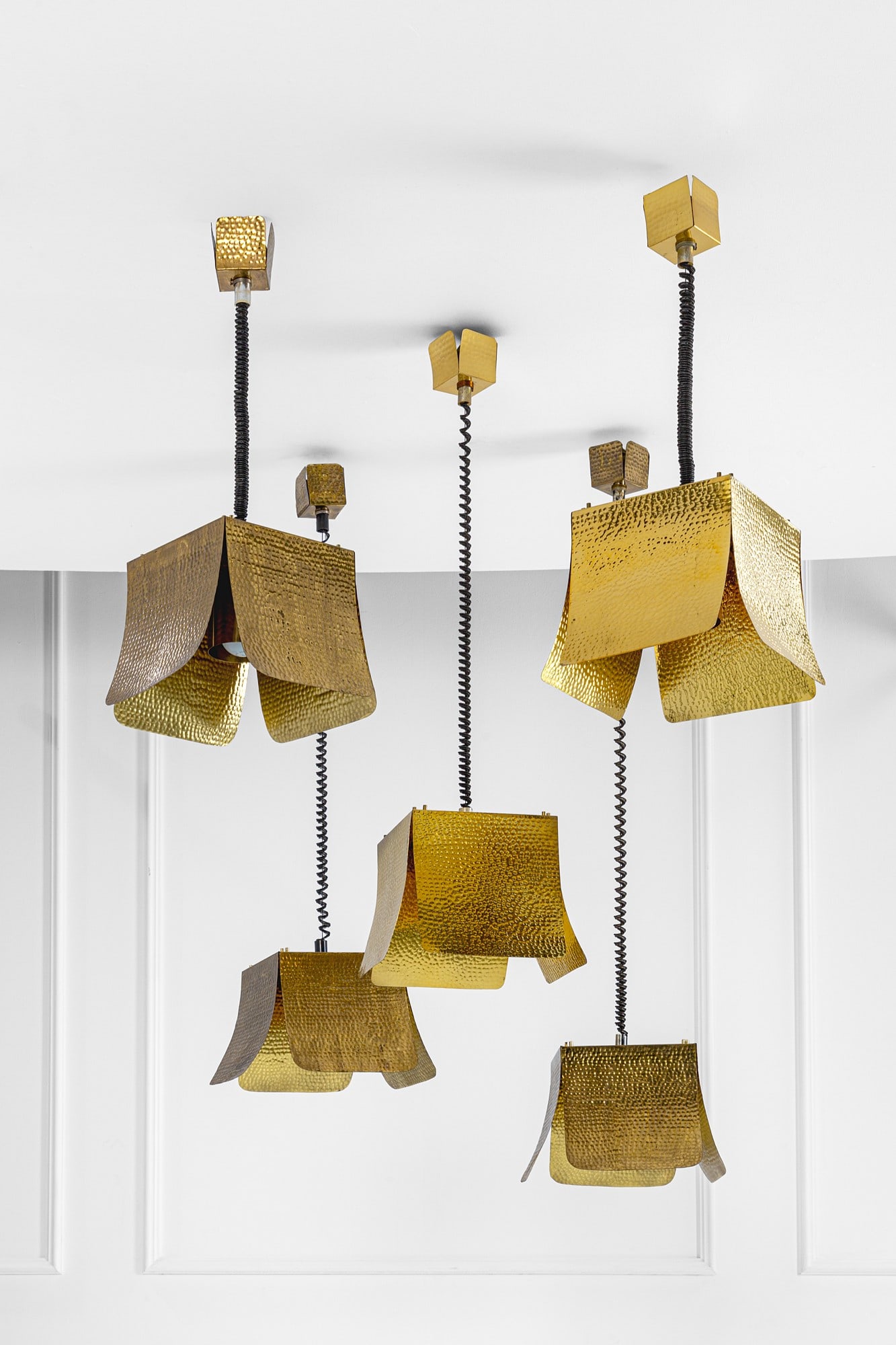 Bottega Gadda (attr.). Cinque lampade a sospensione (1 of 3)