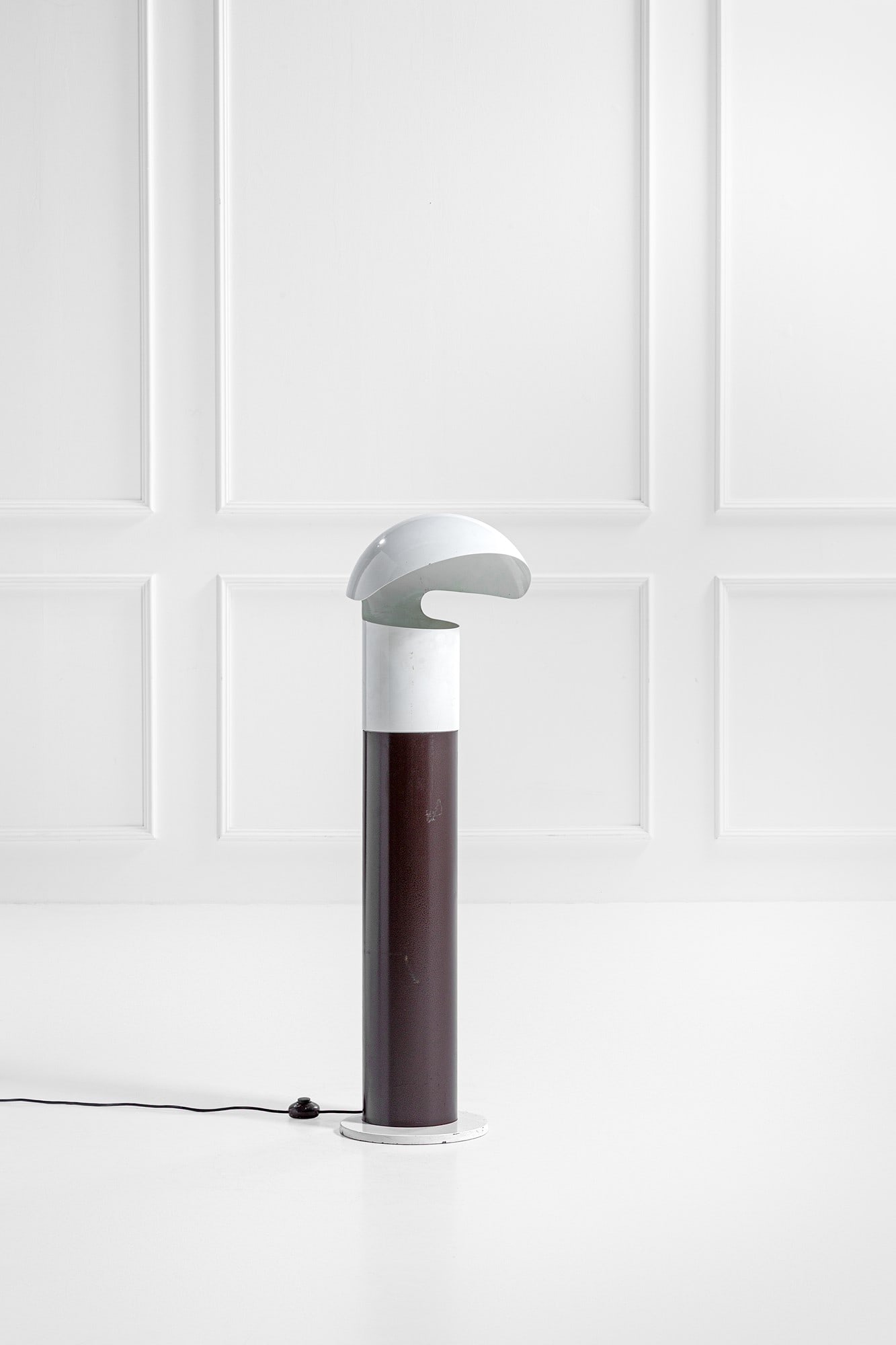 Francesco Buzzi Ceriani (attr.). Lampada da terra (1 of 5)