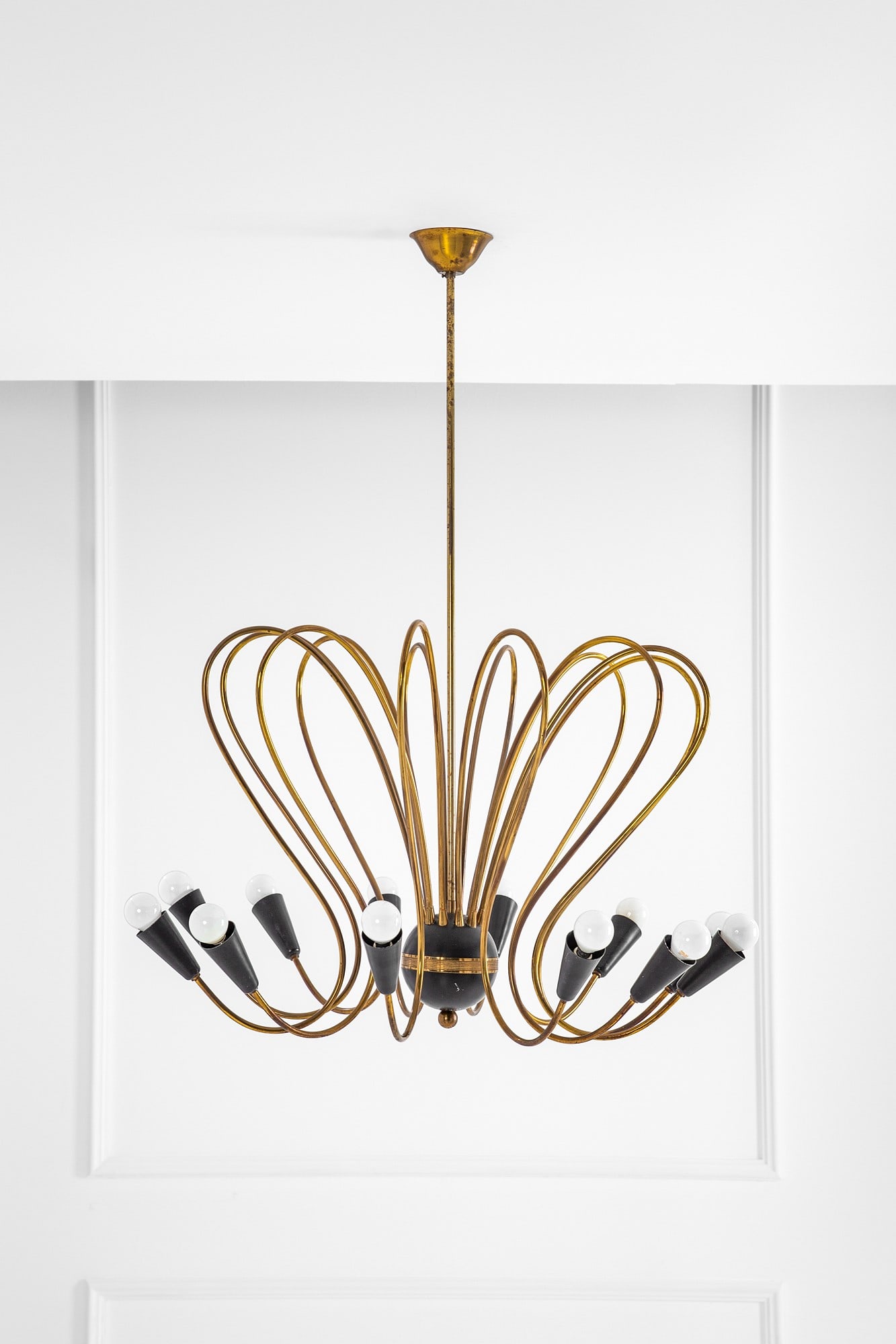 Lumen (attr.). Lampadario a dodici luci (1 of 4)