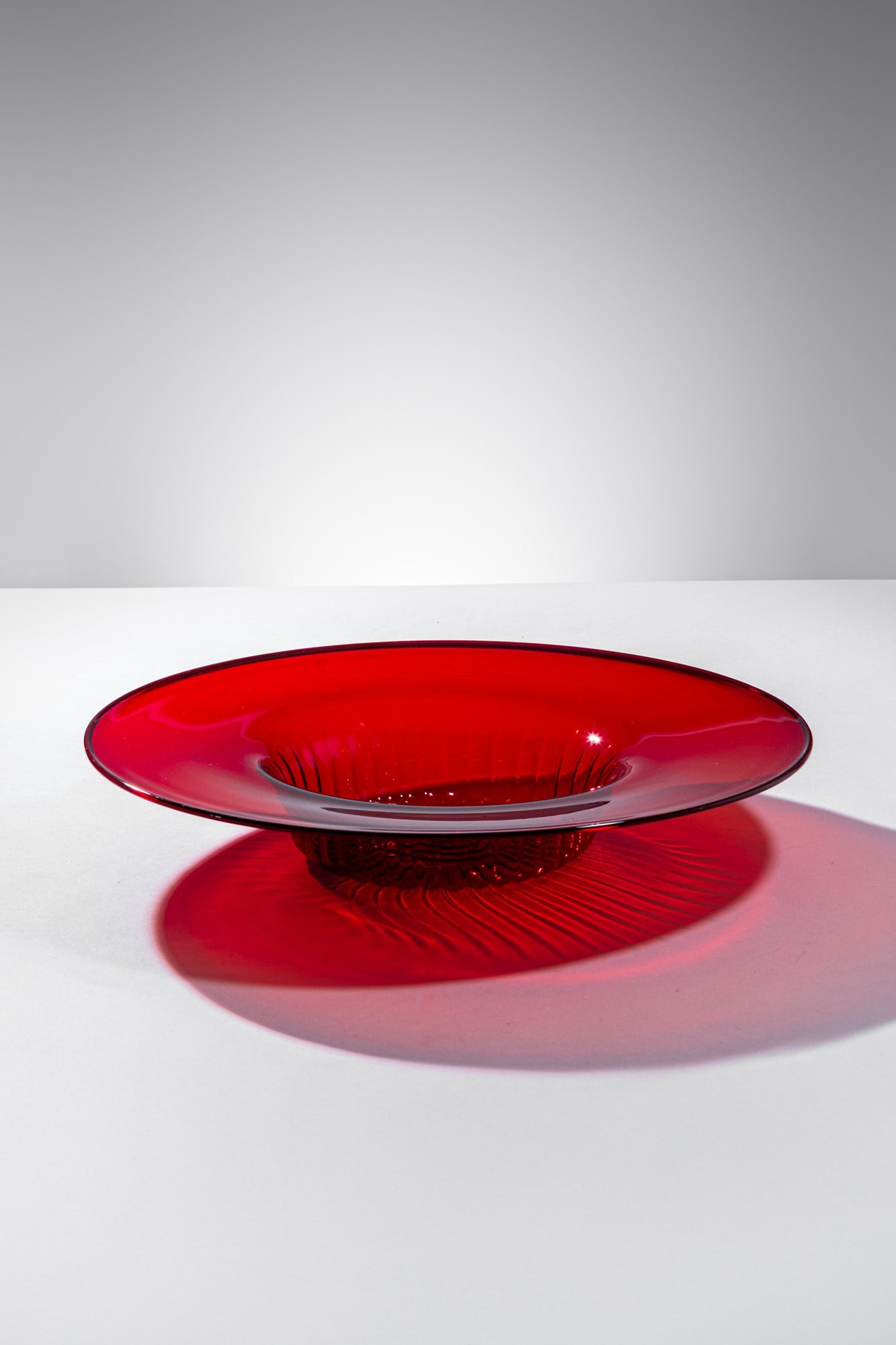 Vittorio Zecchin. Grande piatto mod. 1301 CV (1 of 3)