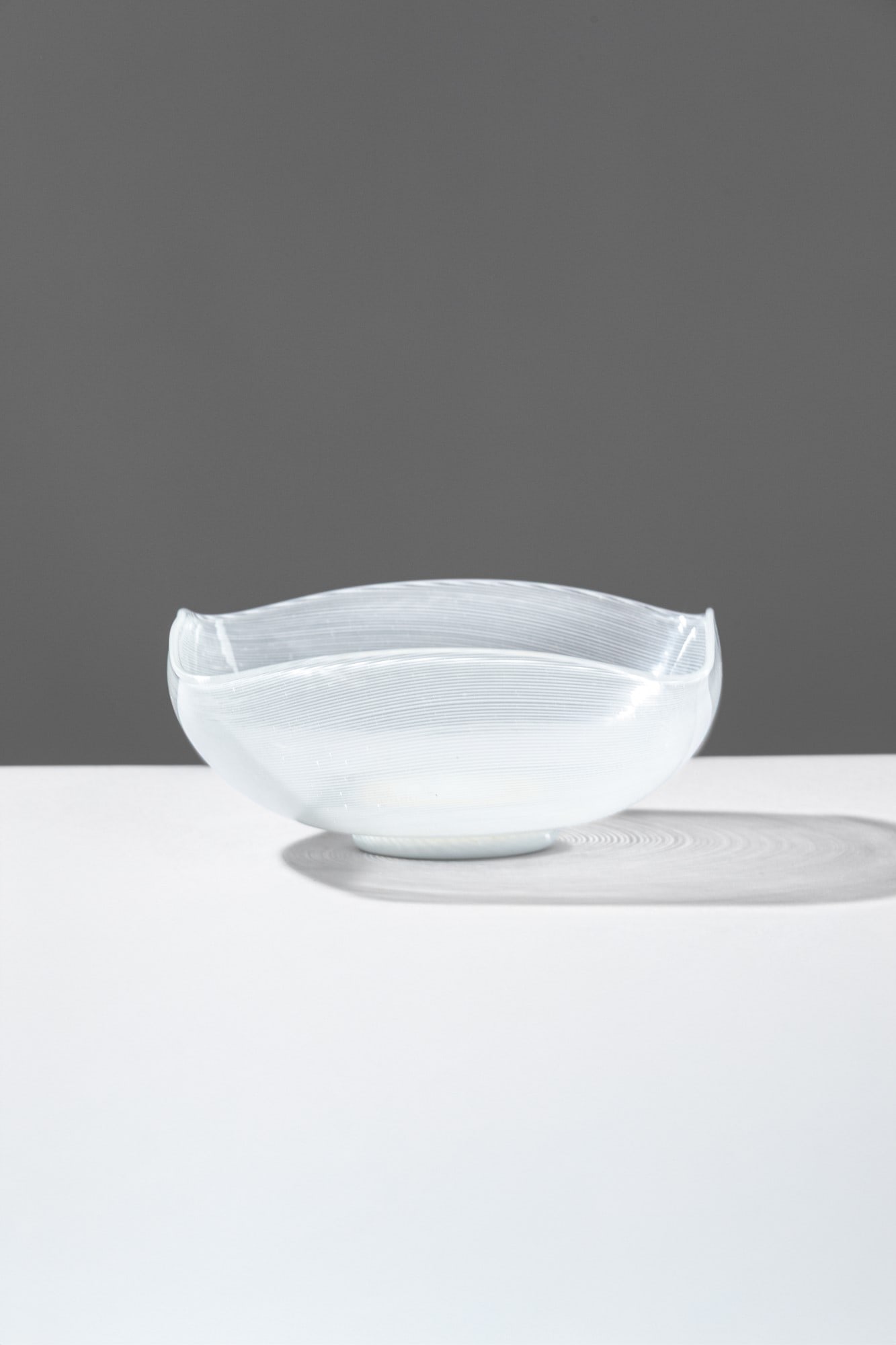 Carlo Scarpa. Coppa a mezza filigrana (1 of 3)