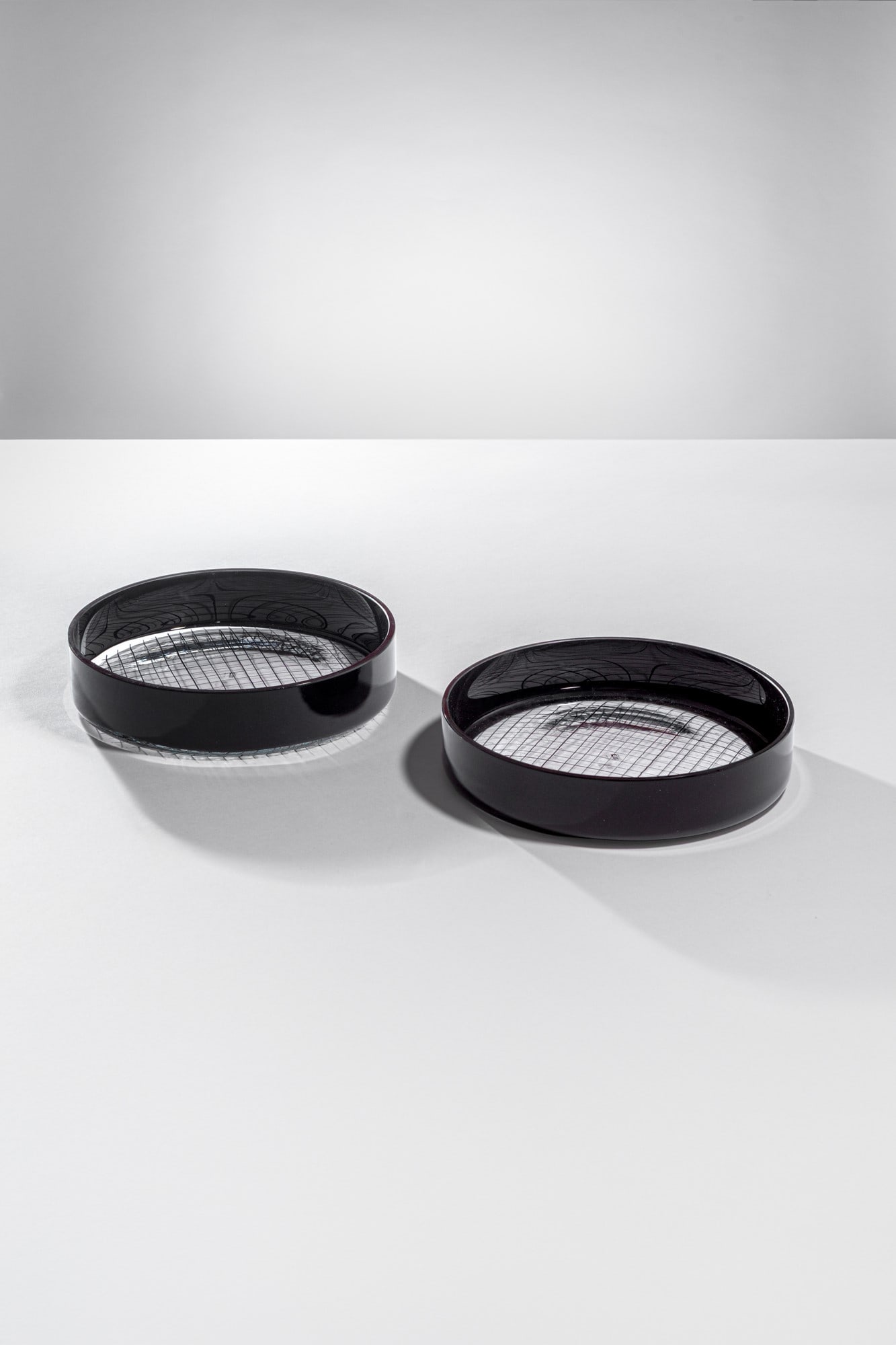 Rosanna Toso. Coppia di piatti della serie Crielo (1 of 2)