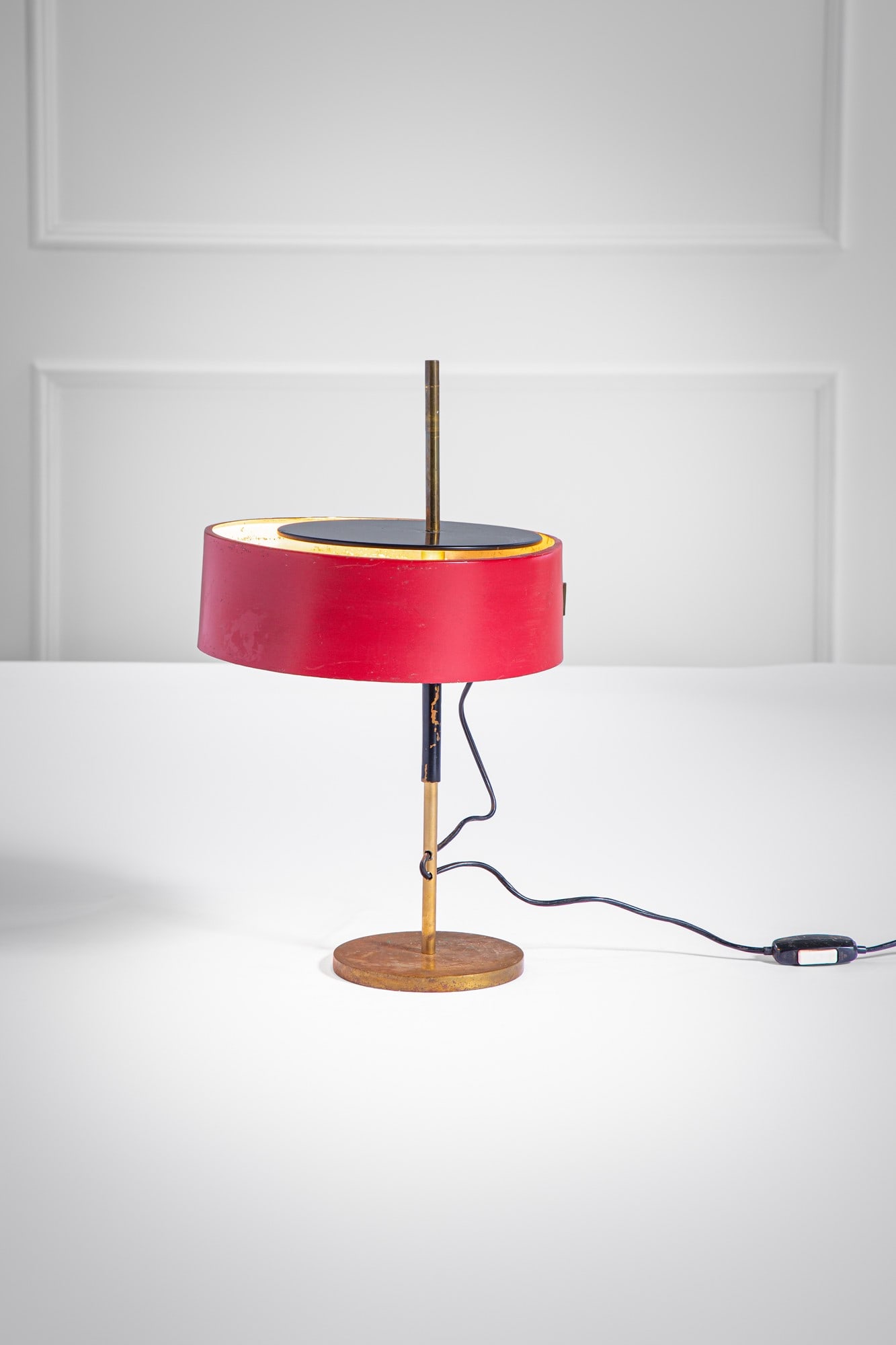 Angelo Ostuni, Renato Forti. Lampada da tavolo mod. 243 (1 of 3)