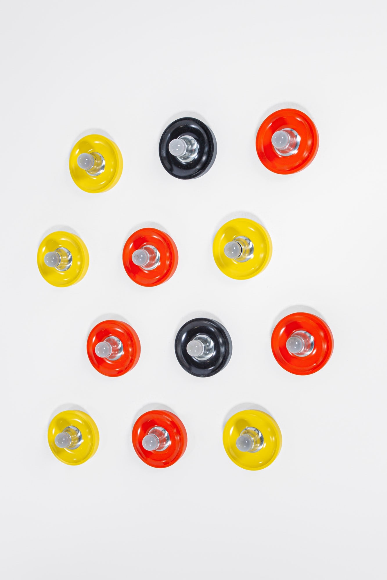 Dodici lampade da parete (1 of 3)