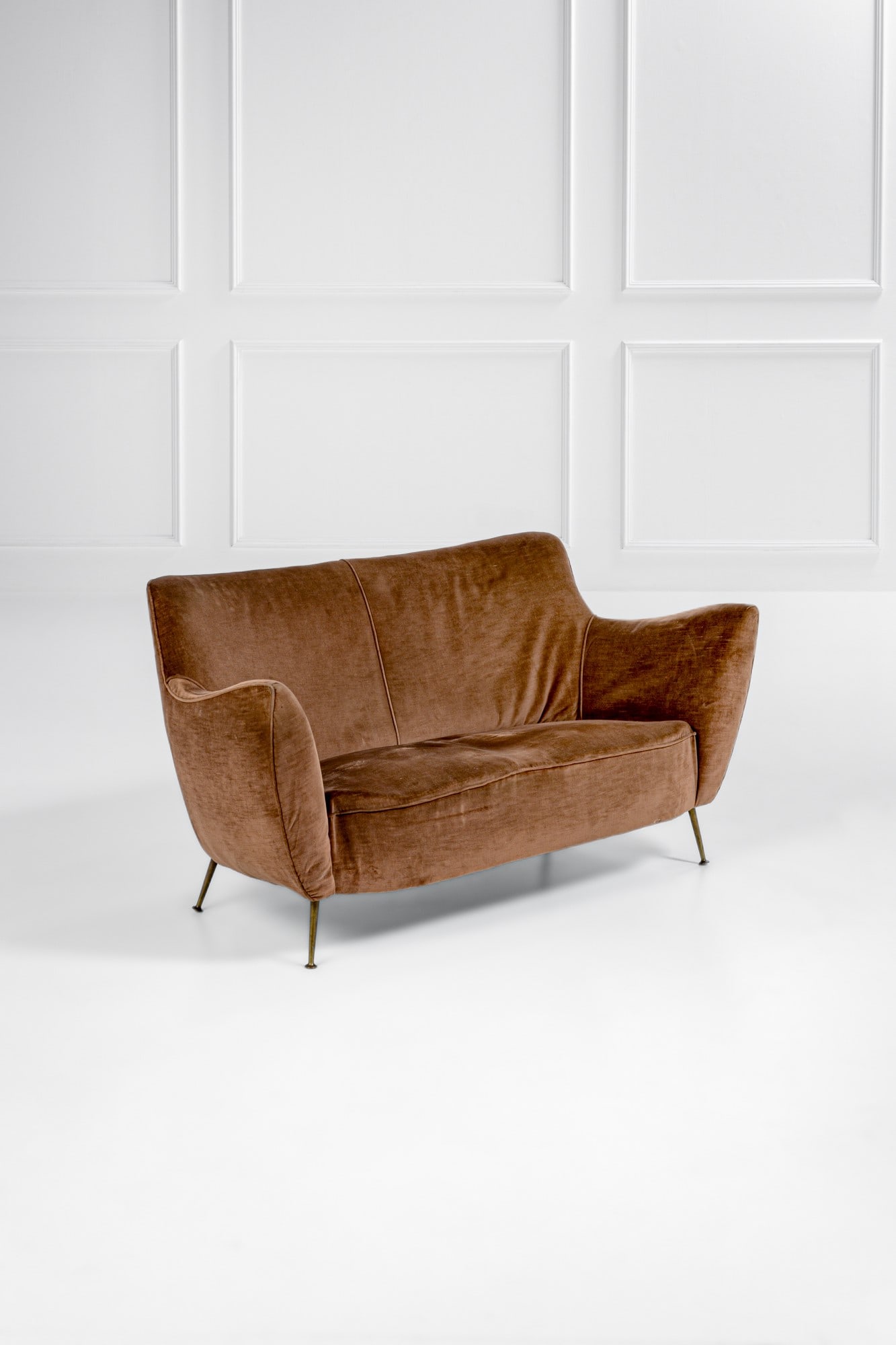 Guglielmo Veronesi (attr.). Divano a due posti (1 of 3)