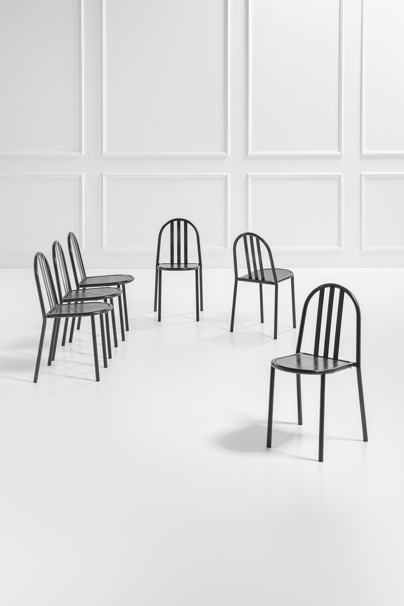 Robert Mallet-Stevens. Sei sedie (1 of 4)