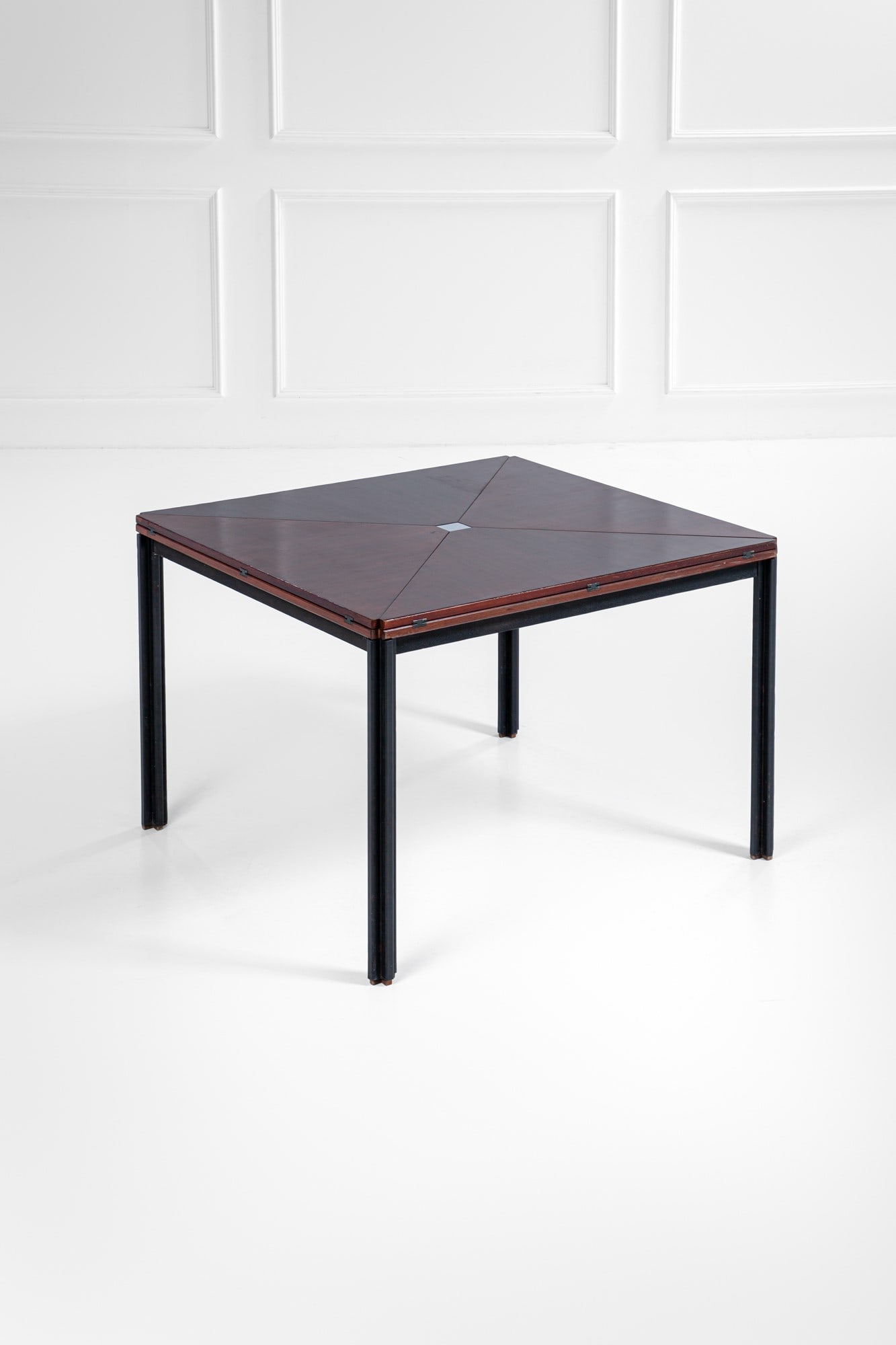 Eugenio Gerli, Mario Cristiani. Tavolo ampliabile a farfalla mod. T 92 (1 of 5)