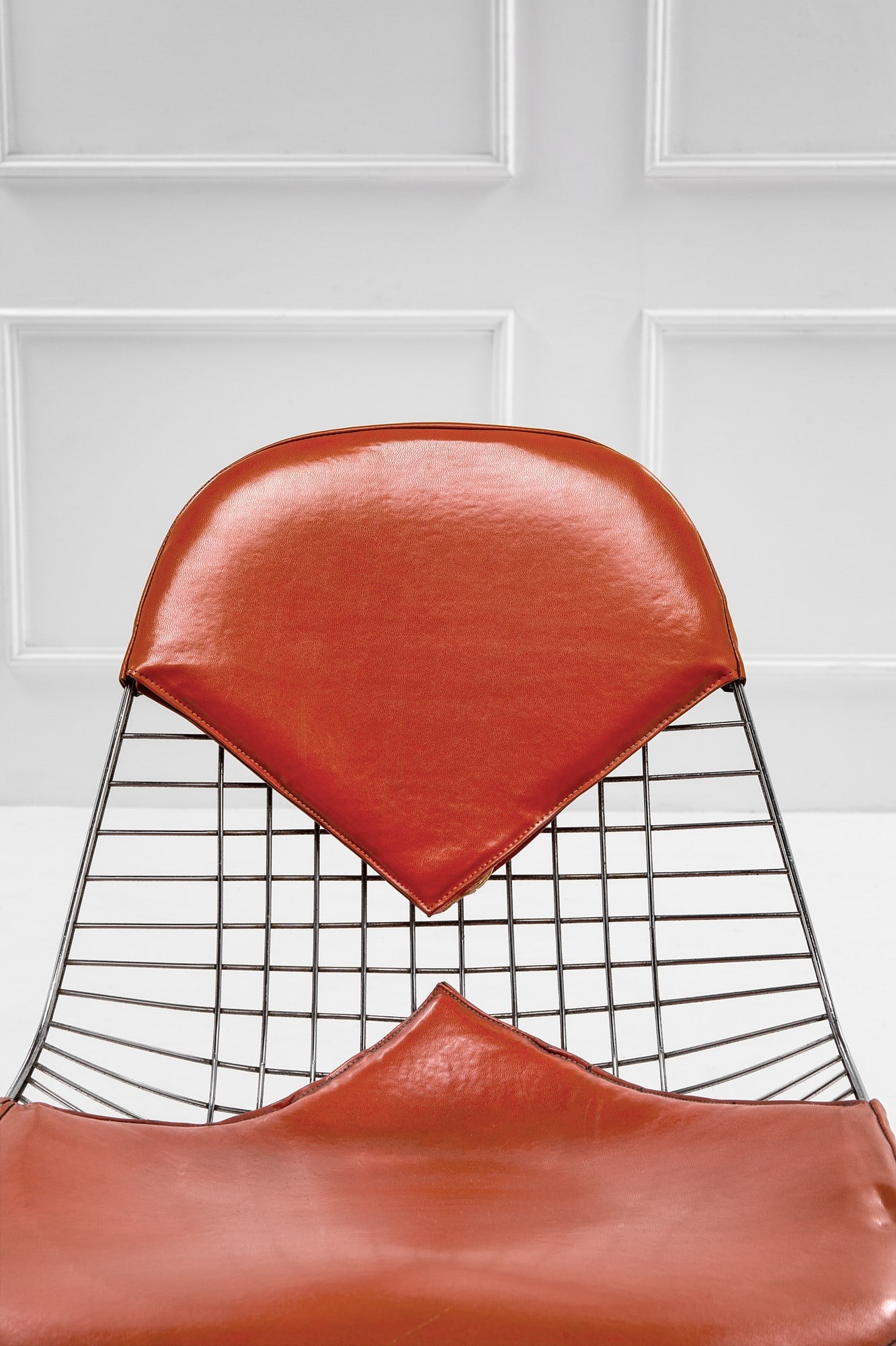 Charles e Ray Eames. Sei sedie mod. Wire Chair DKR - 3