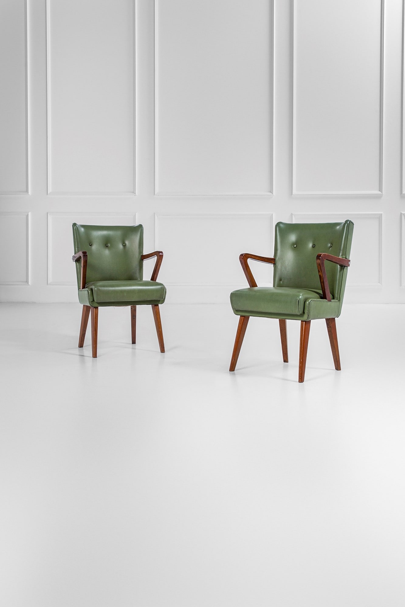 Gustavo Pulitzer Finali (attr.). Due poltrone navali (1 of 6)