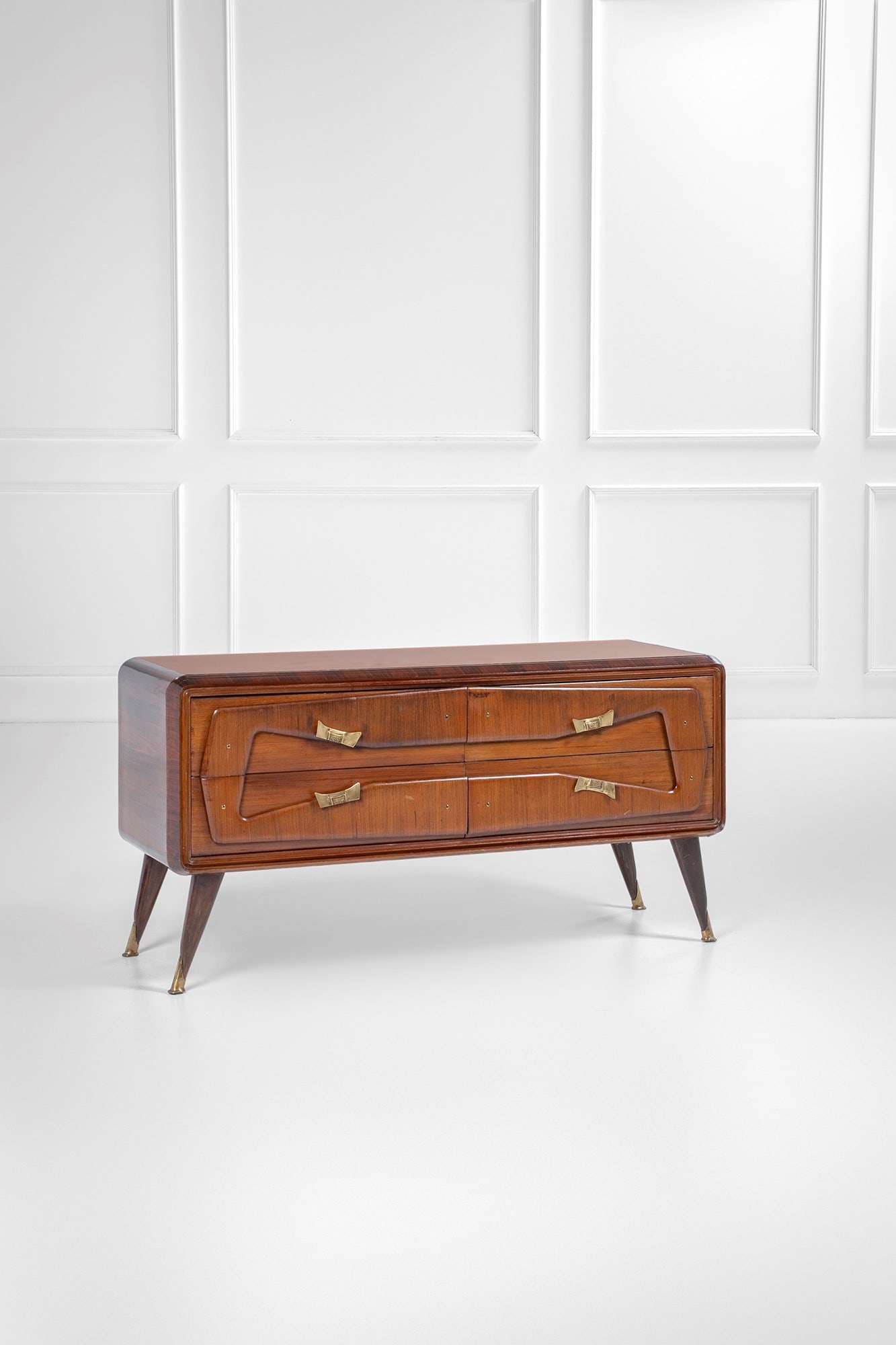 Vittorio Dassi. Cassettiera (1 of 5)