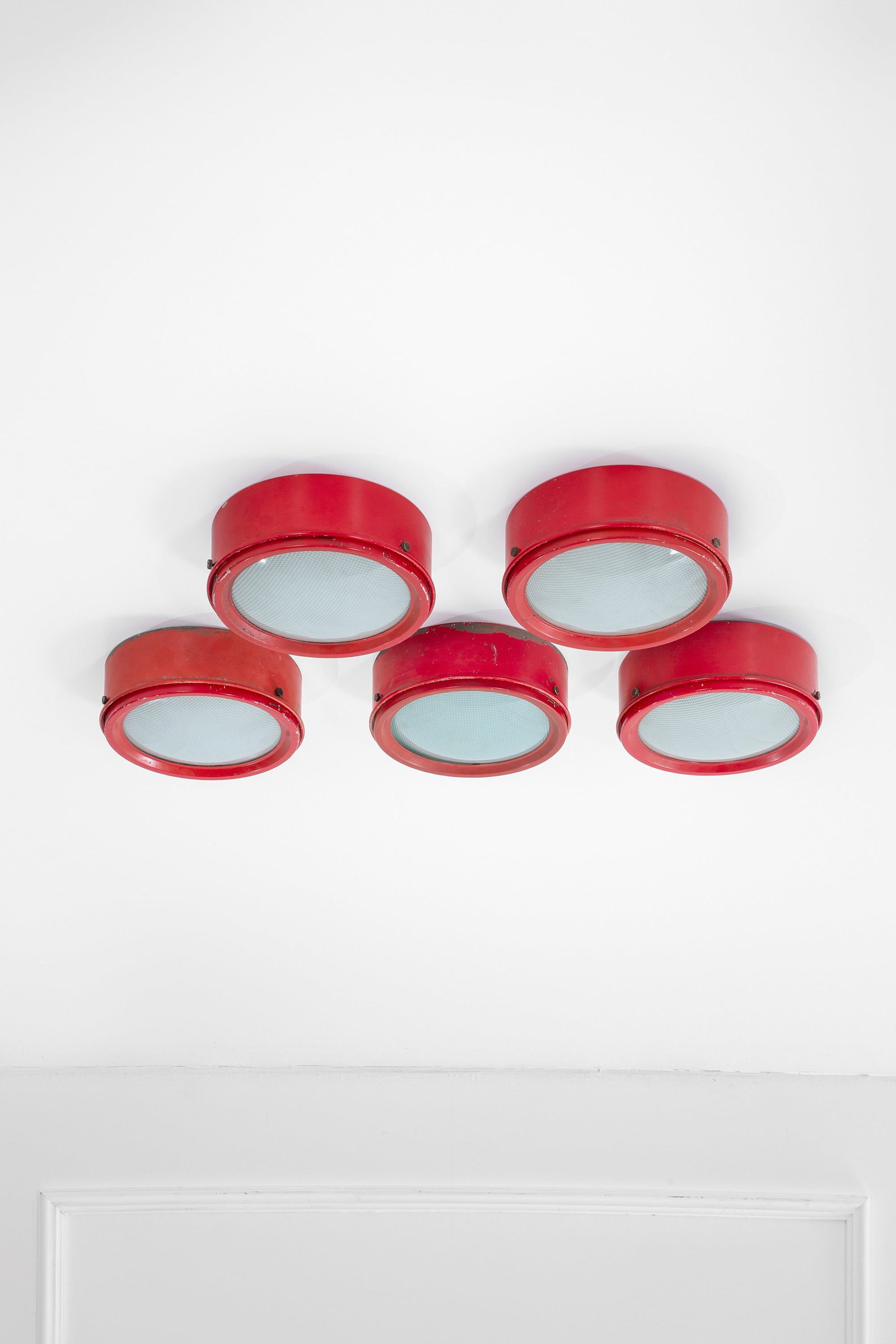 Gino Sarfatti. Cinque lampade da parete mod. 3055 (1 of 3)