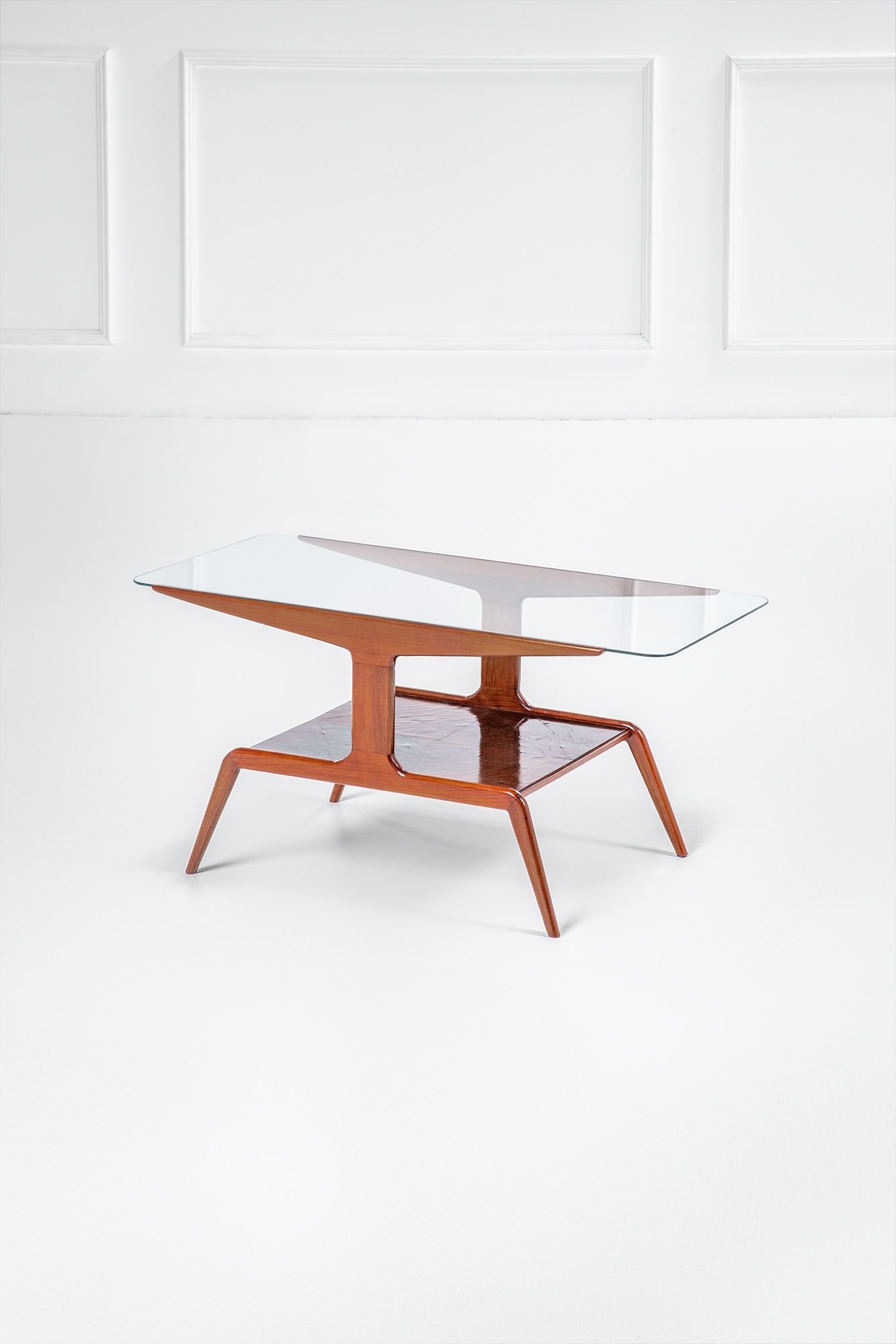 Gio Ponti. Tavolino a due ripiani (1 of 3)