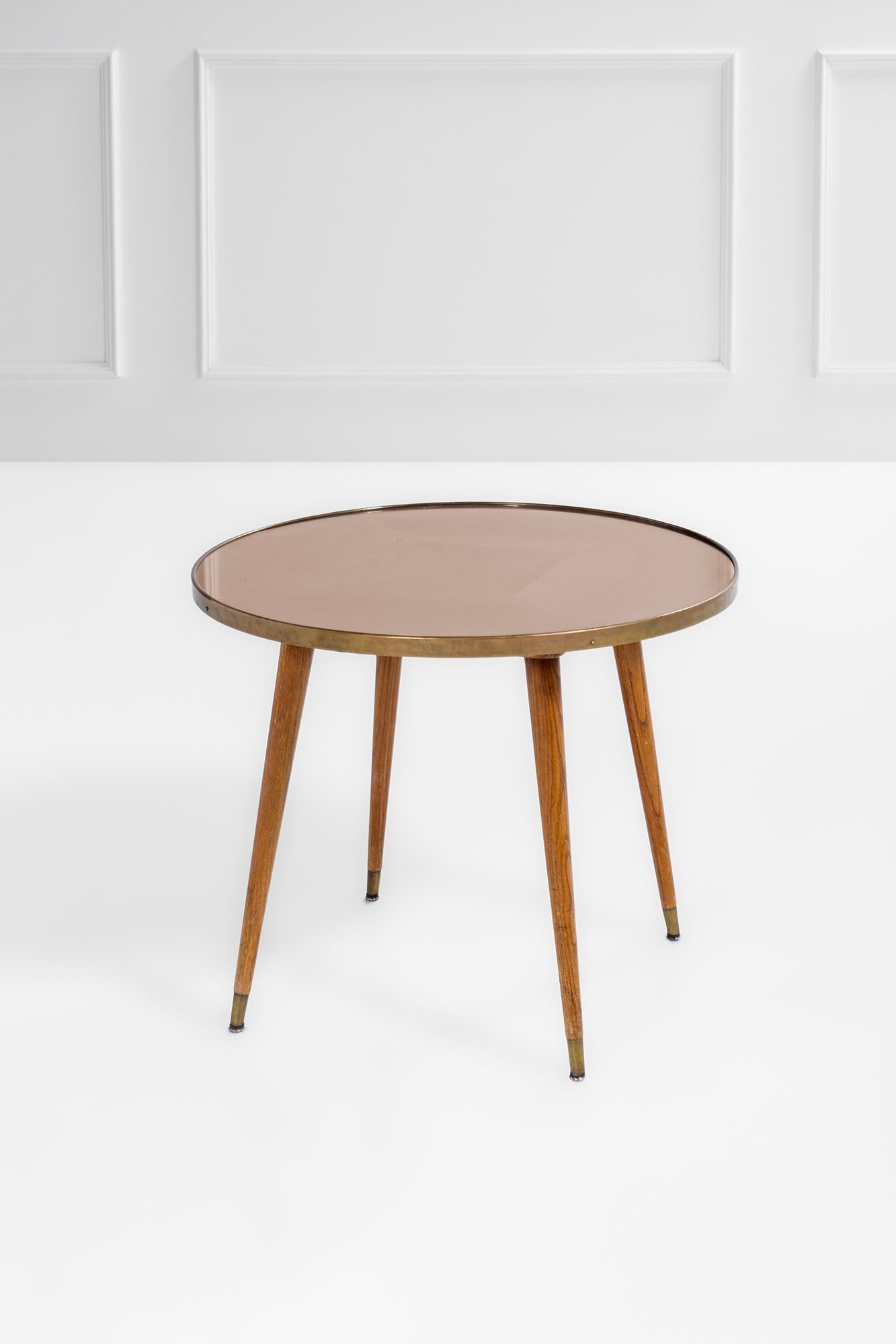 Gio Ponti (attr.). Tavolino (1 of 3)