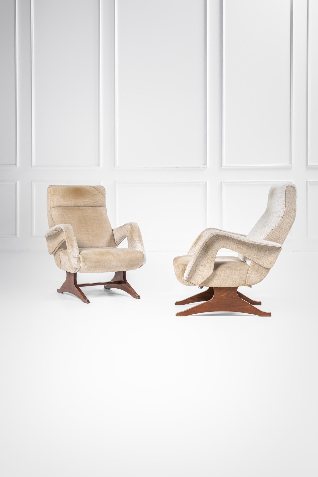 Due poltrone (1 of 3)